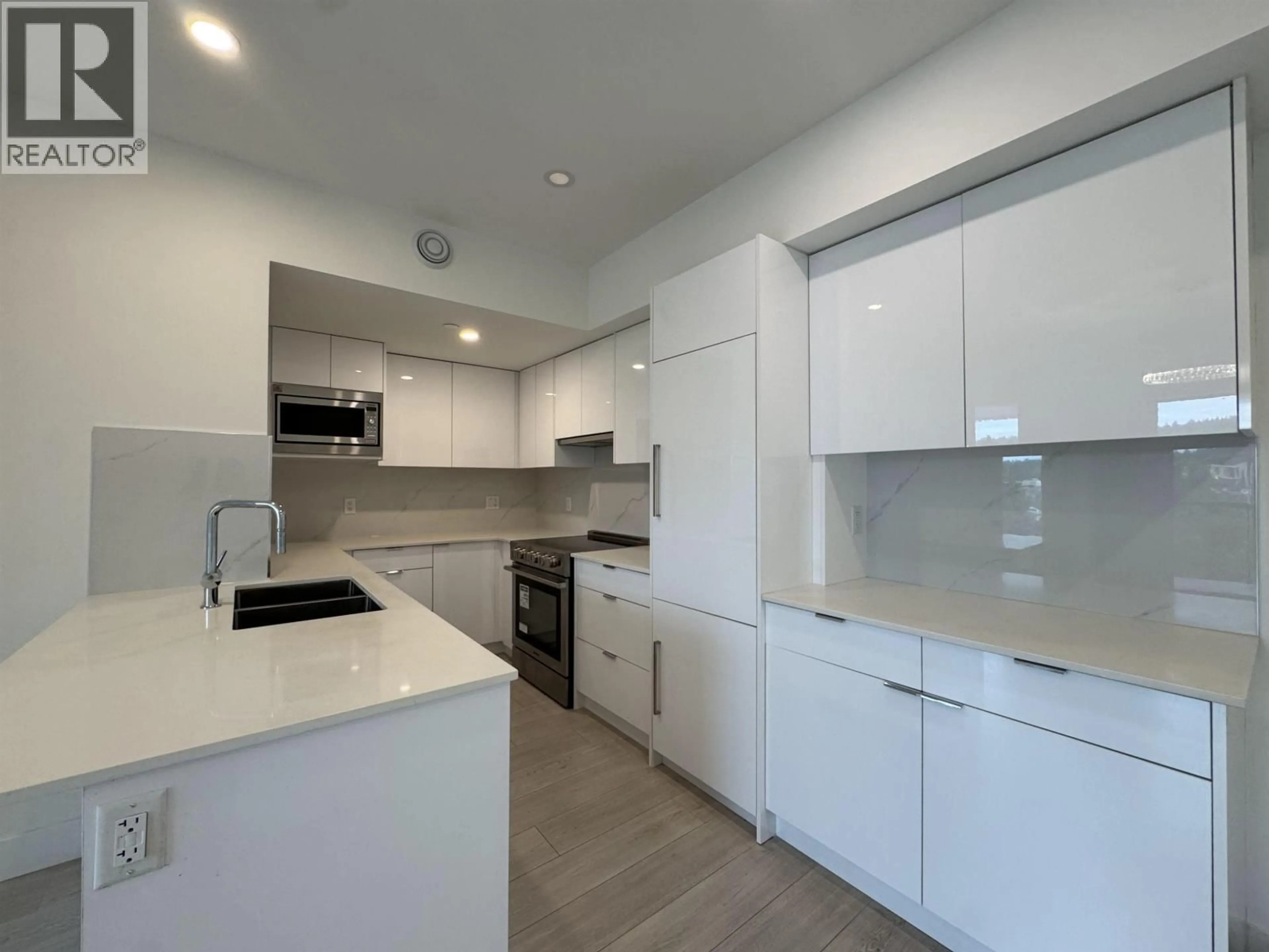 Open concept kitchen, unknown for 602 - 5399 JOYCE STREET, Vancouver British Columbia V5R4H3
