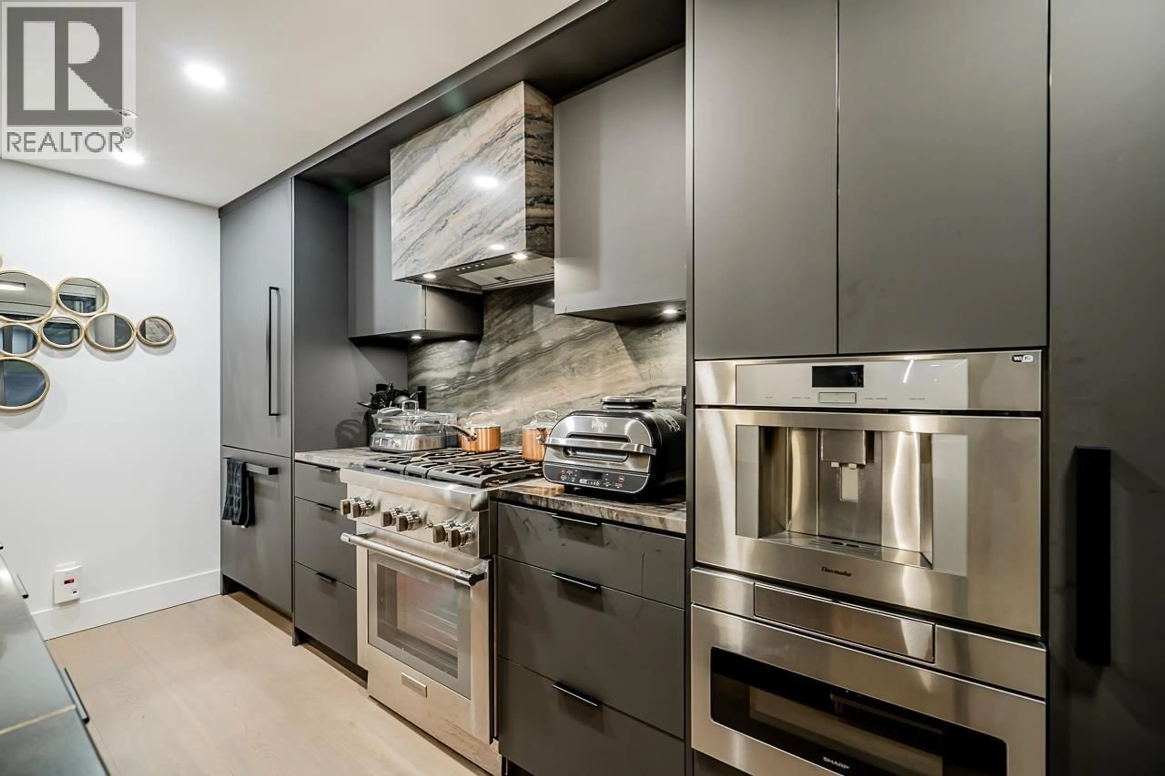 Contemporary kitchen, ceramic/tile floor for 2207 - 198 AQUARIUS MEWS, Vancouver British Columbia V6Z2Y4