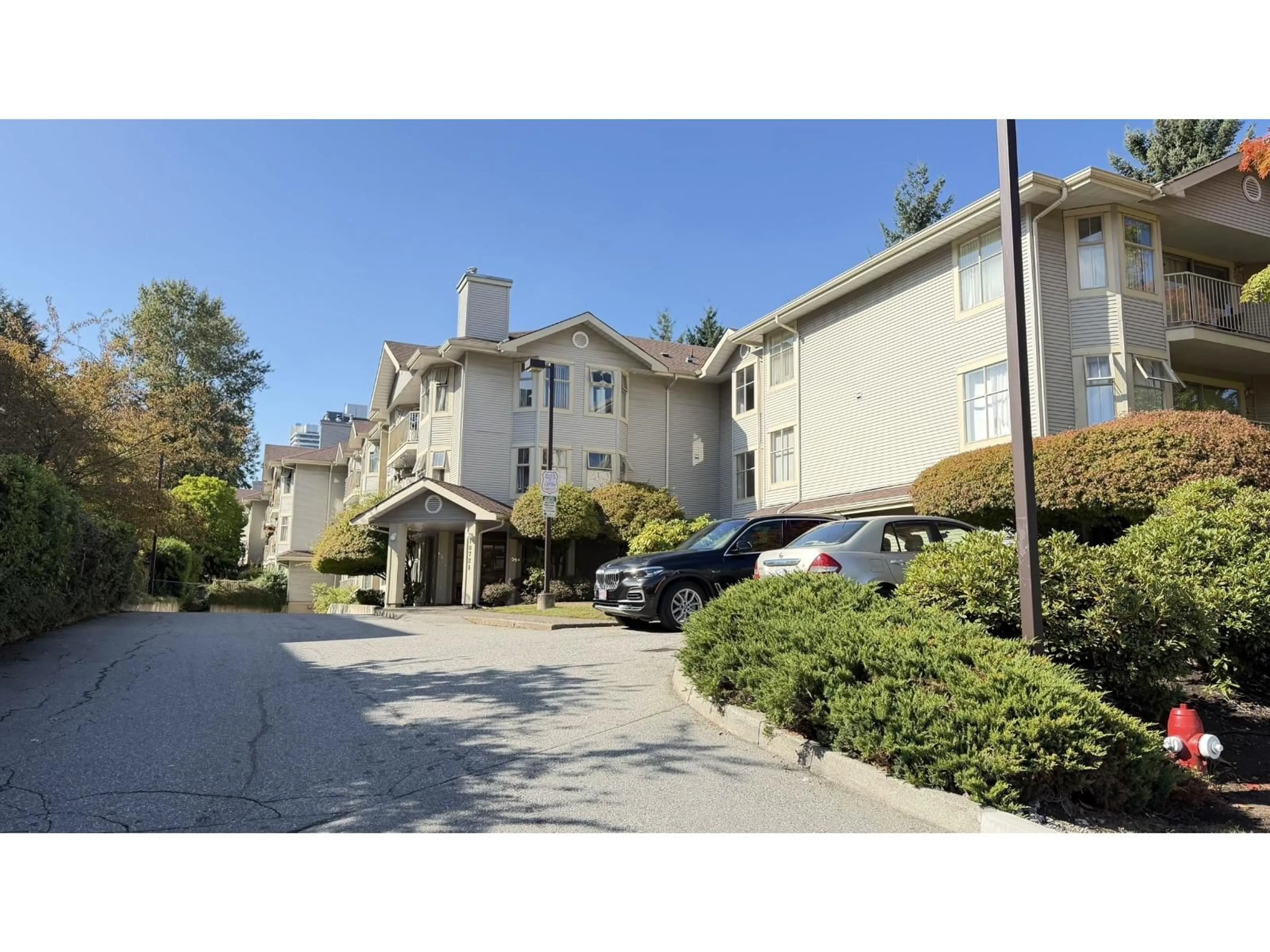 Unknown for 110 - 10721 139 STREET, Surrey British Columbia V3T4L8