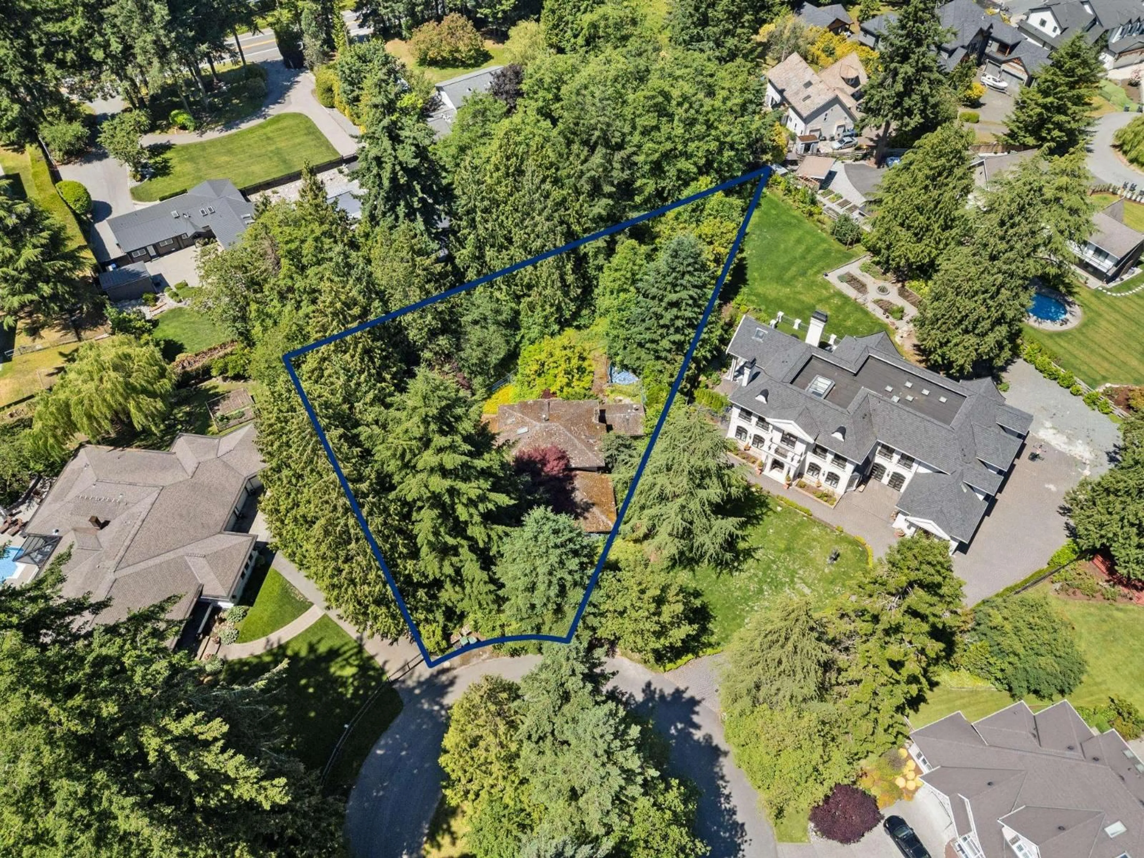 A pic from outside/outdoor area/front of a property/back of a property/a pic from drone, street for 14069 26A AVENUE, Surrey British Columbia V4P2E3