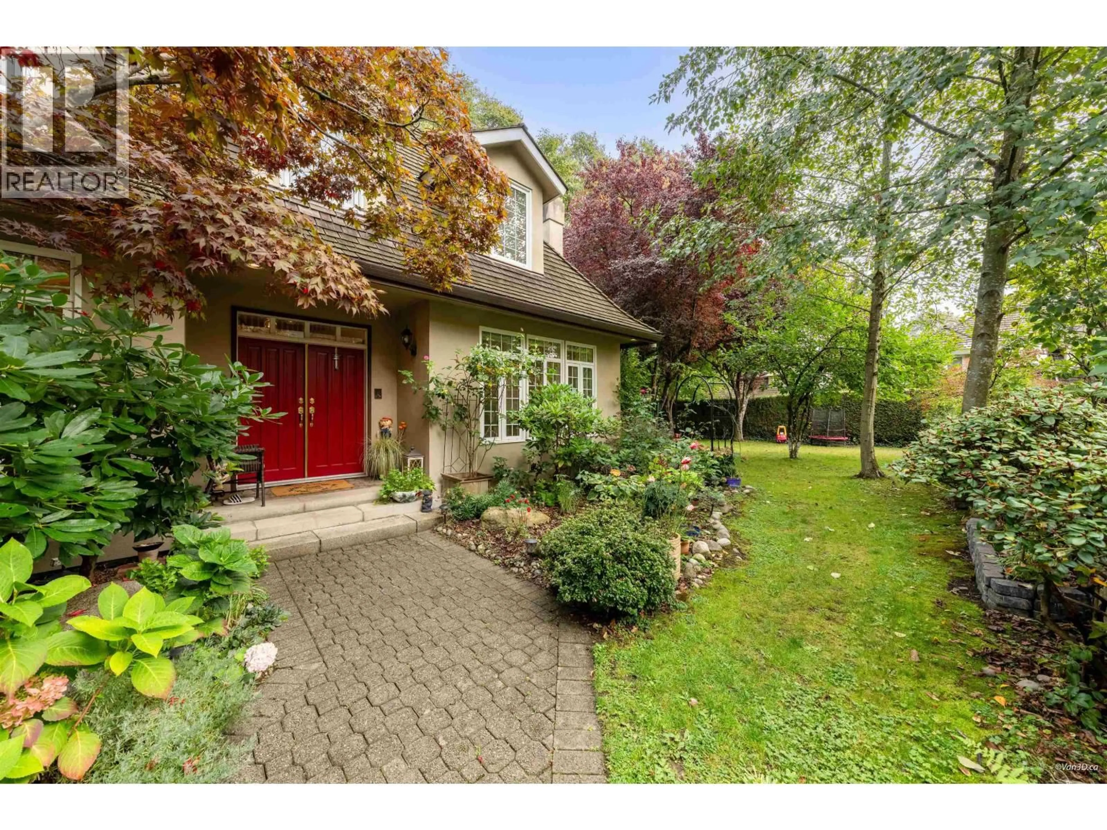 Unknown for 8530 ANGLERS PLACE, Vancouver British Columbia V6P6P1