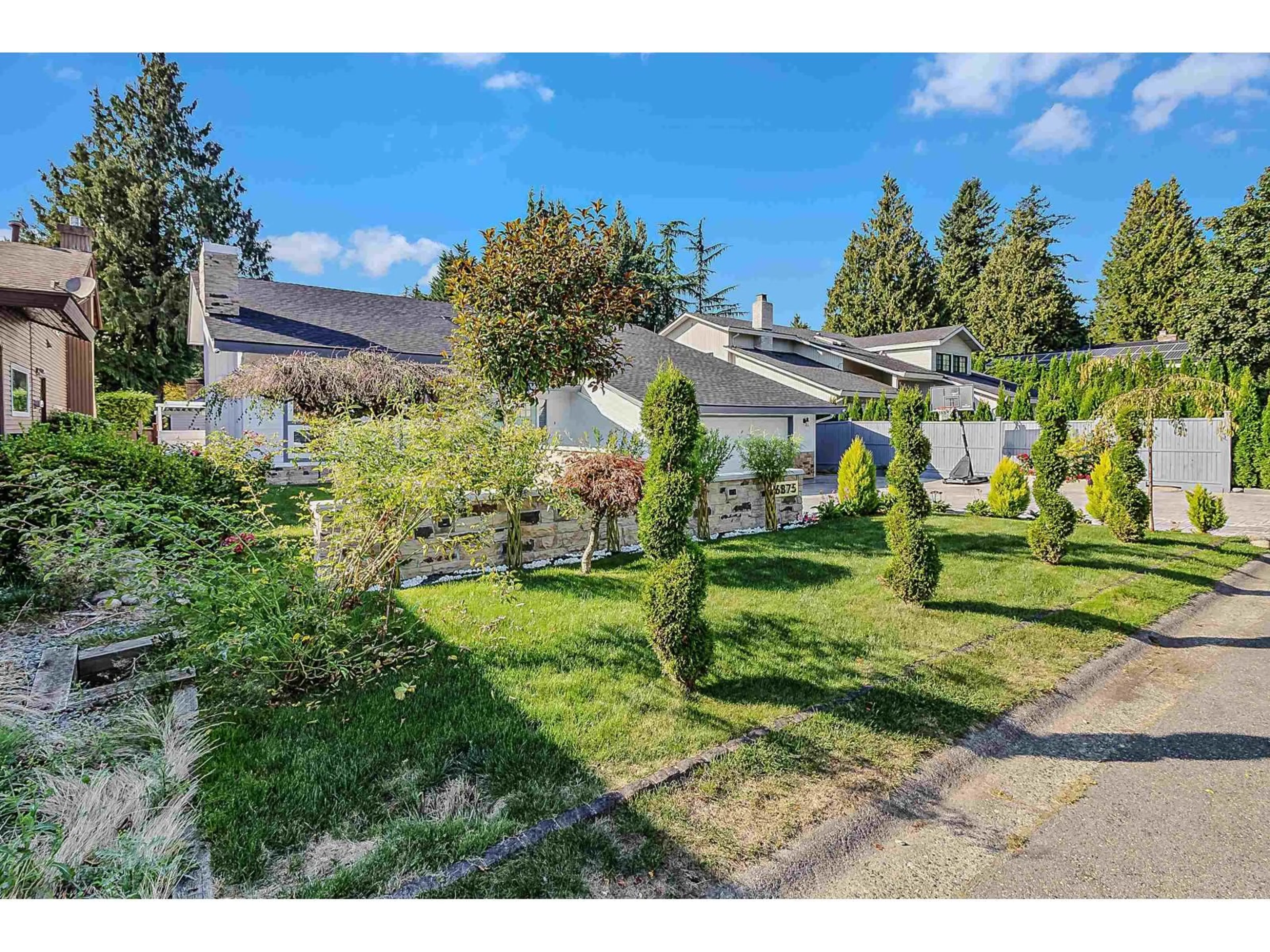 A pic from outside/outdoor area/front of a property/back of a property/a pic from drone, street for 6875 ROCKFORD PLACE, Delta British Columbia V4E2S5