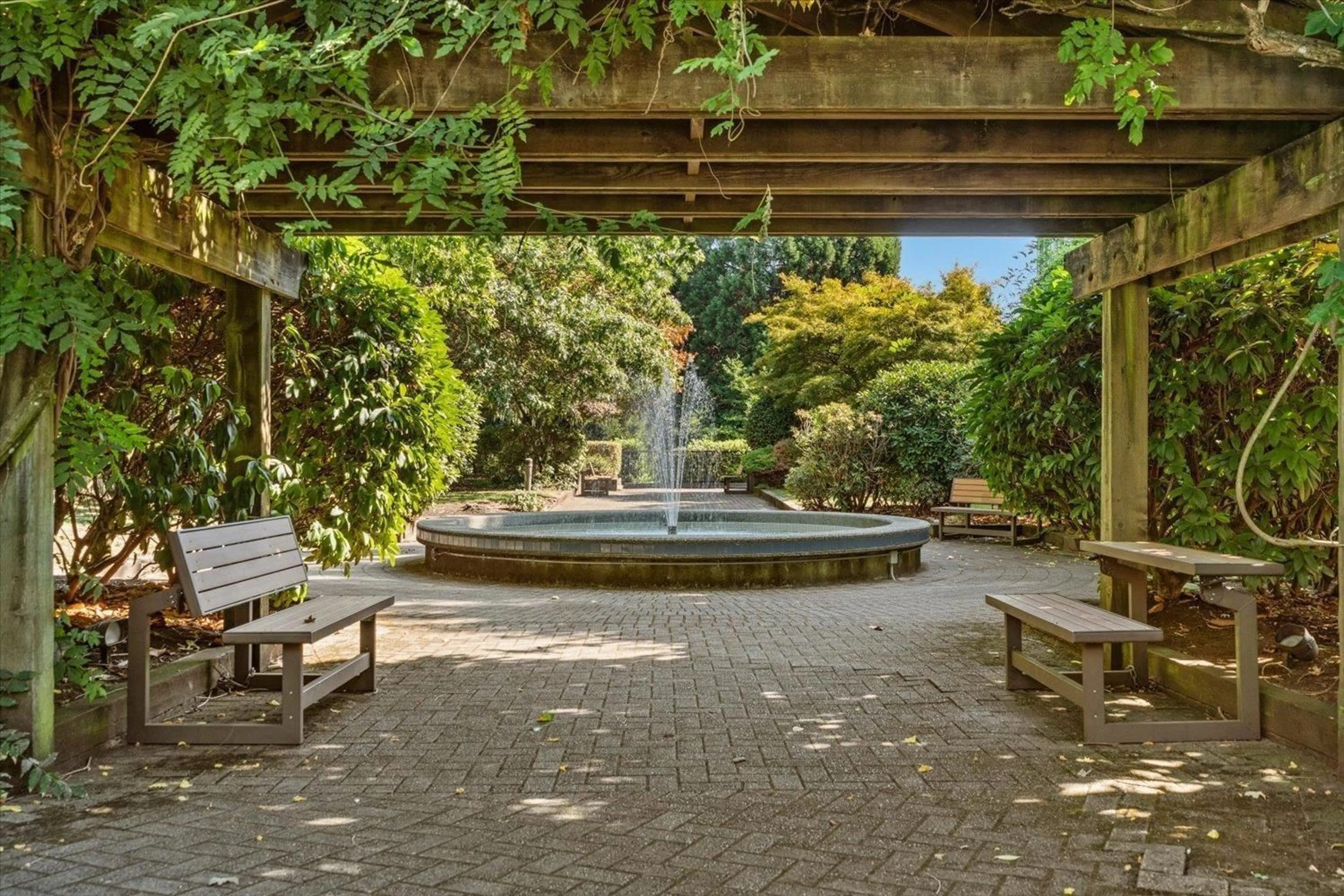 Patio, street for 336 - 2700 MCCALLUM ROAD, Abbotsford British Columbia V2S6S9