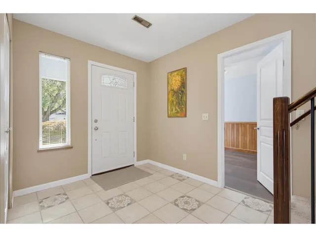 17349 60A AVENUE, Surrey 5