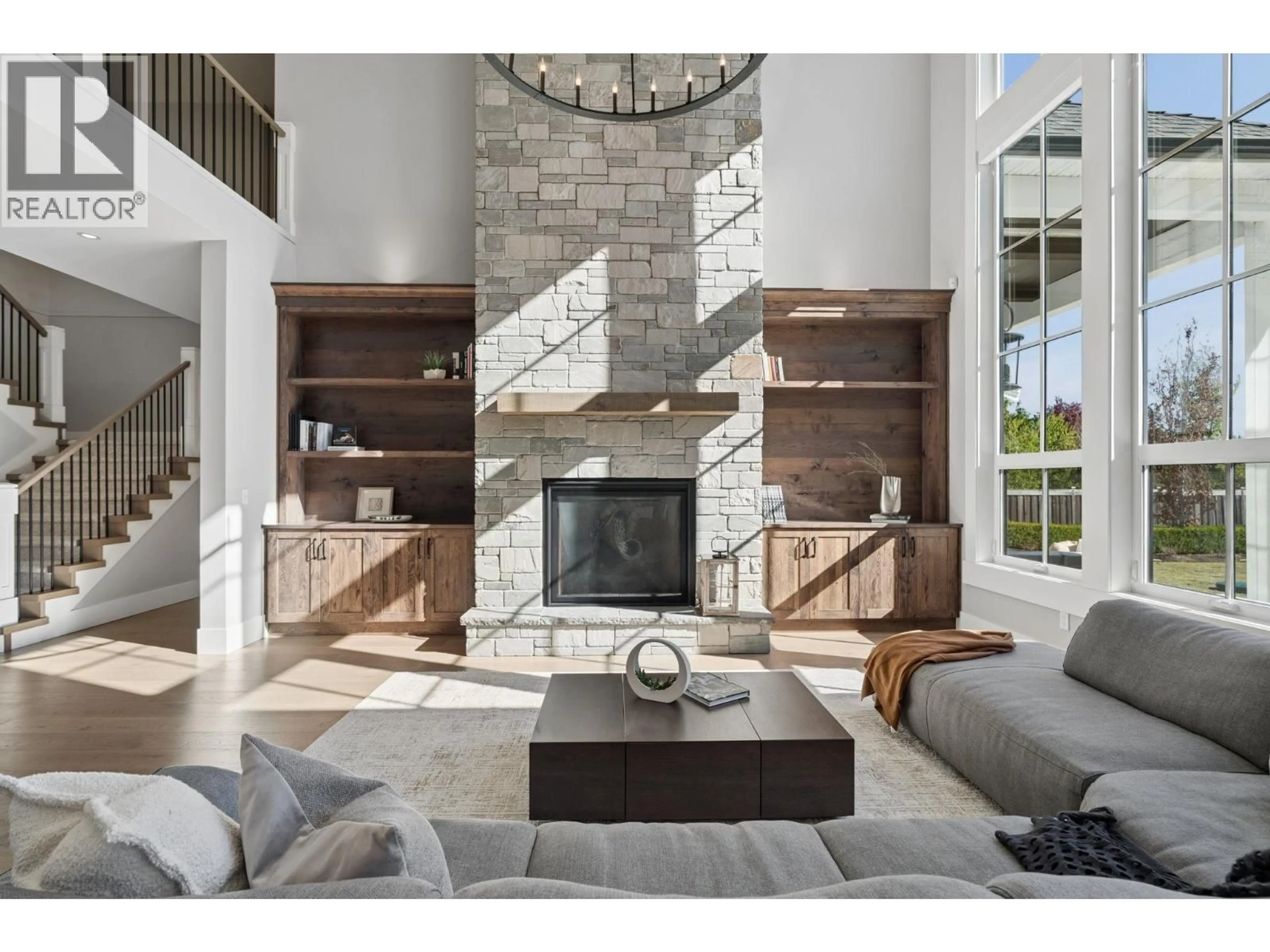 Living room with furniture, ceramic/tile floor for 7628 STEVESTON HIGHWAY, Richmond British Columbia V7A1M2