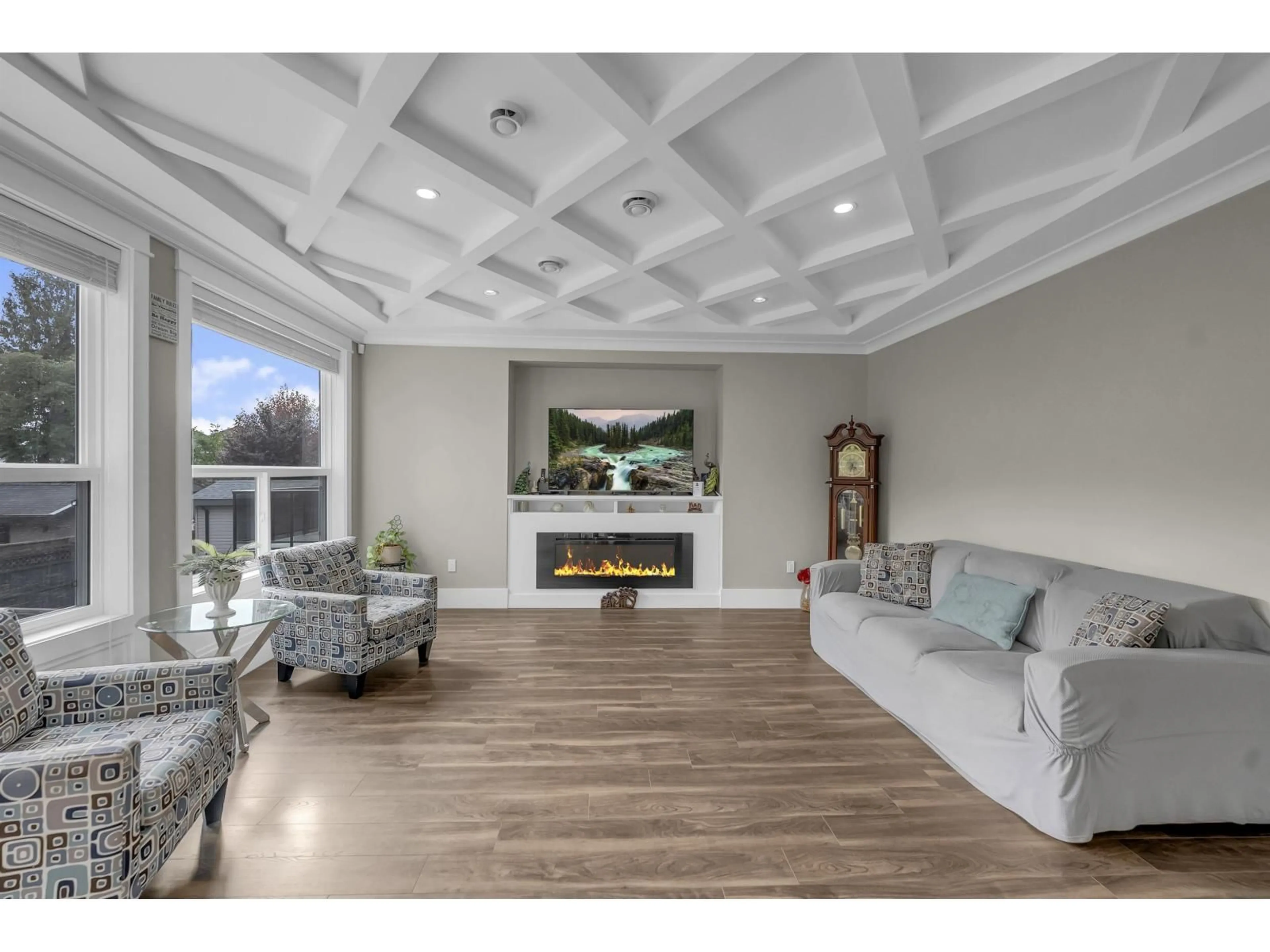 Living room with furniture, unknown for 15648 82 AVENUE, Surrey British Columbia V4N0R8