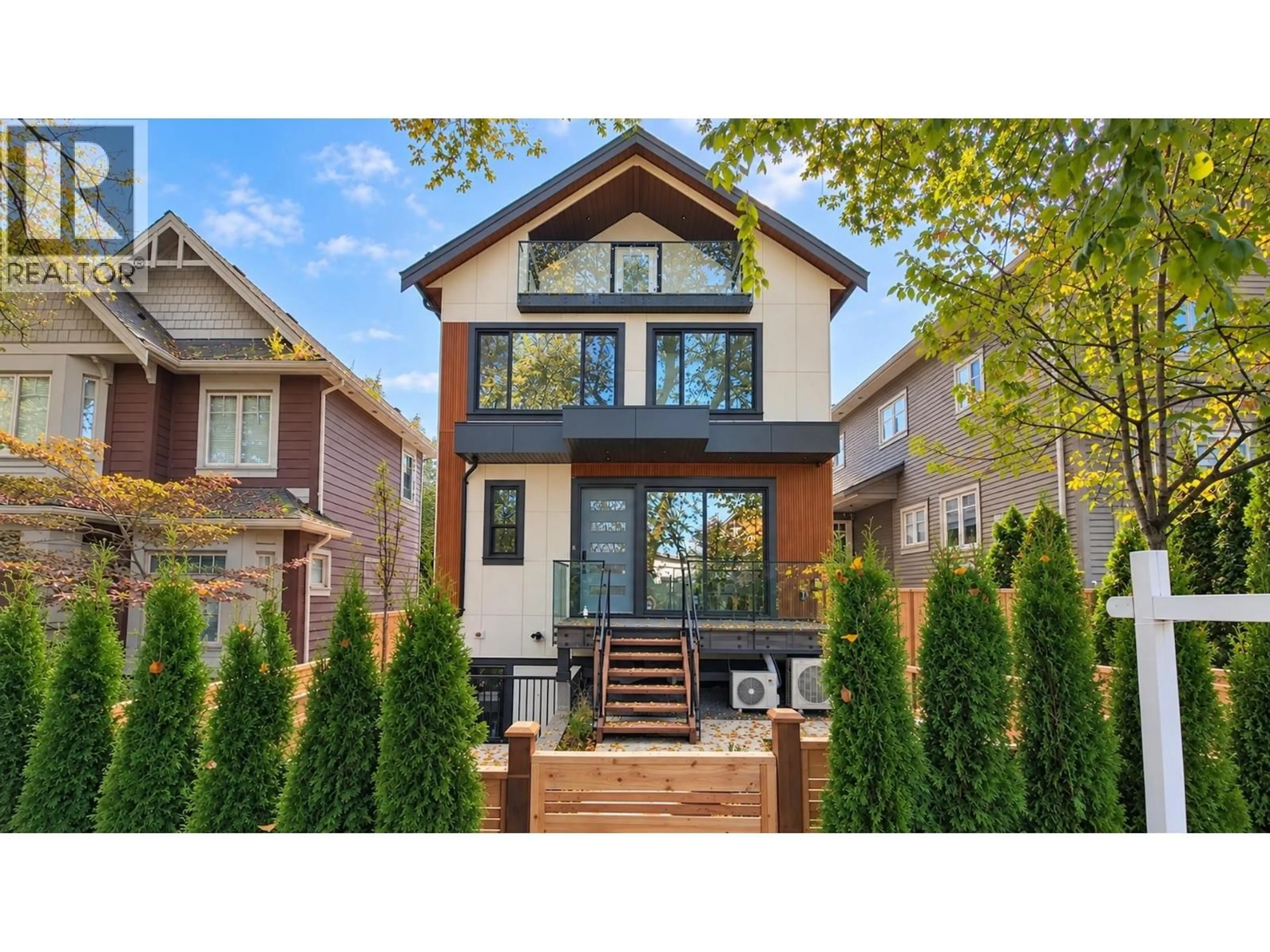 Home with brick exterior material, street for 1 - 746 12TH AVENUE, Vancouver British Columbia V5T2H9