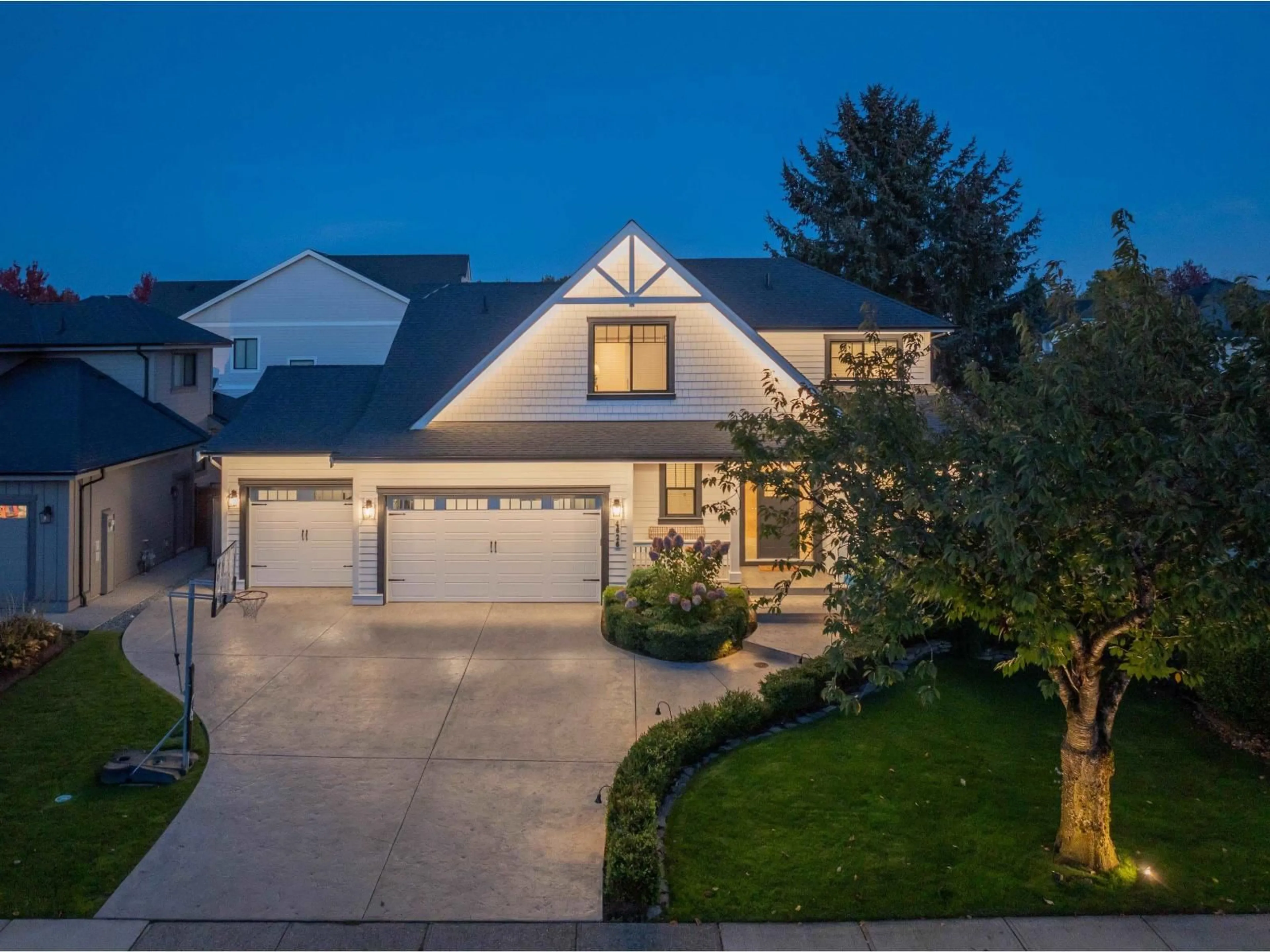 Unknown for 4626 217A STREET, Langley British Columbia V3A2N7