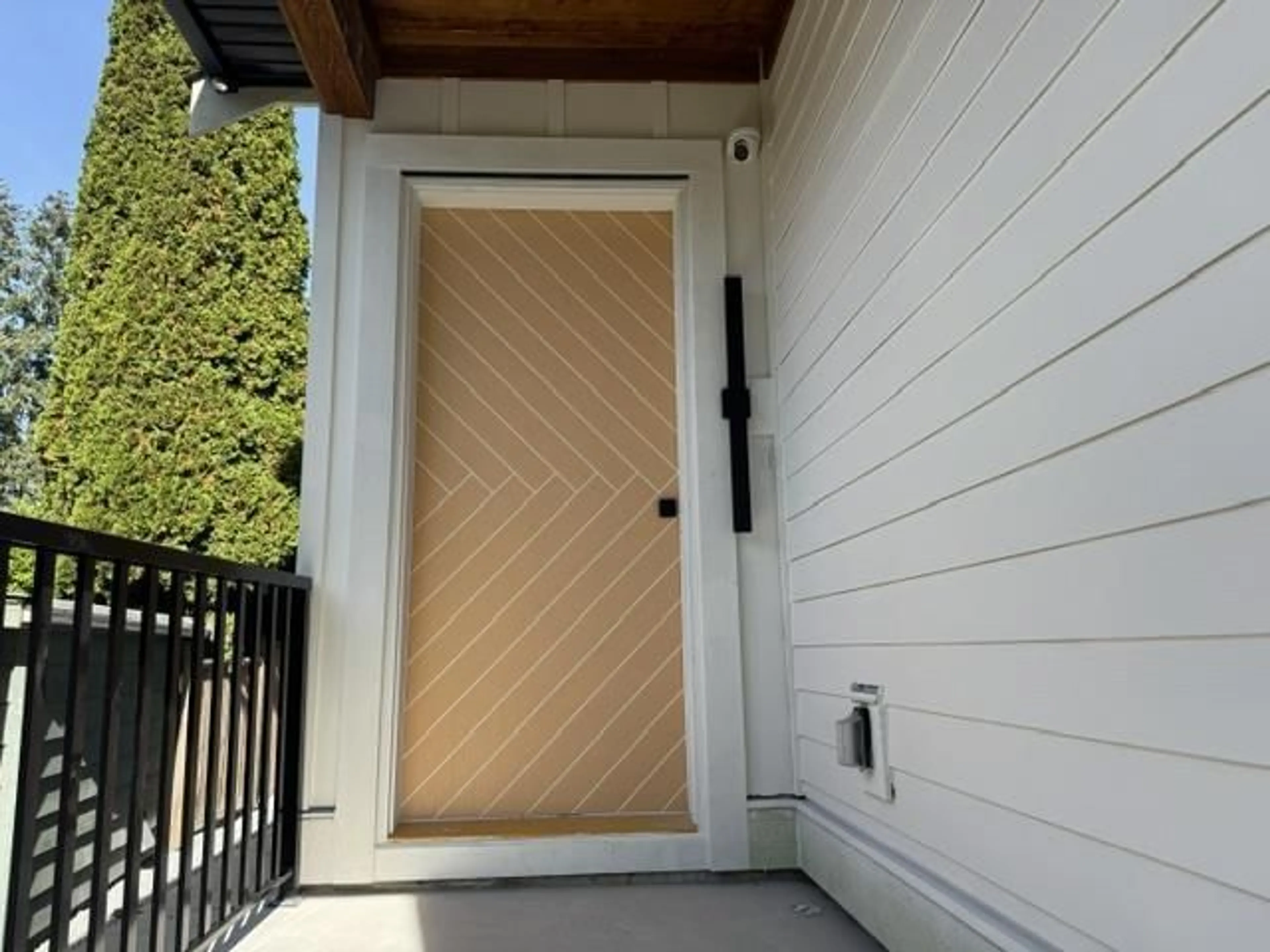 Indoor entryway for 11663 CORY DRIVE, Delta British Columbia V4E1T4