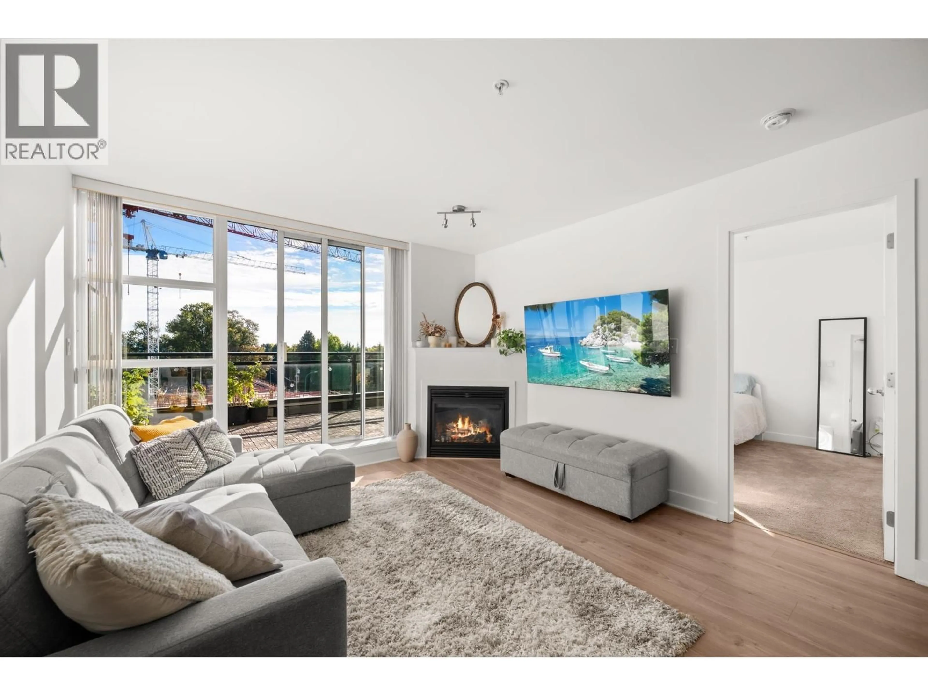 Living room with furniture, unknown for 406 - 3255 SMITH AVENUE, Burnaby British Columbia V5G2S9