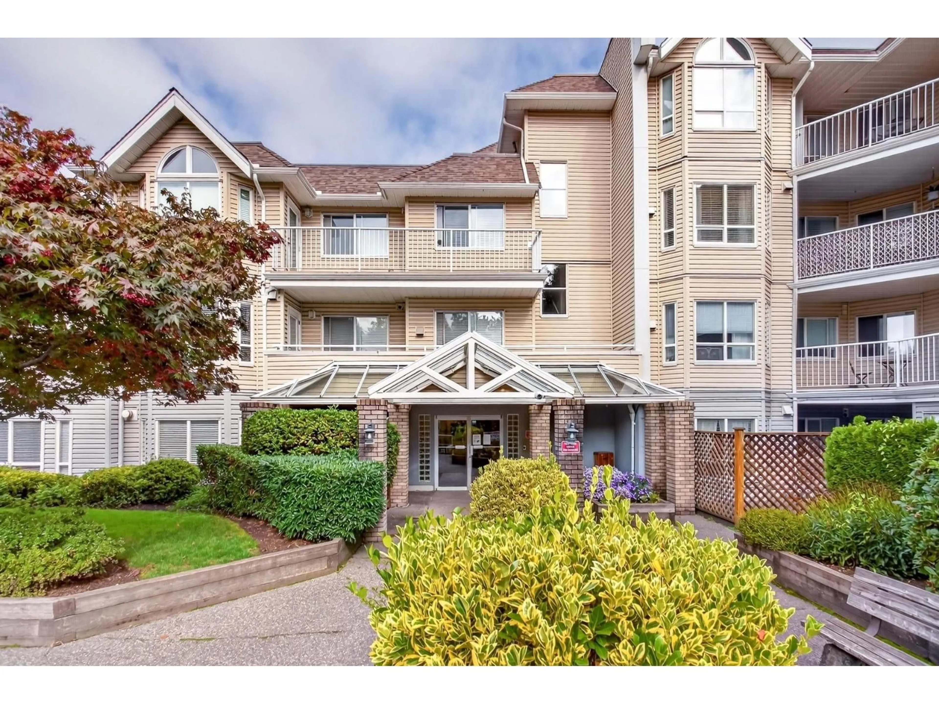 Unknown for 307 - 13475 96TH AVENUE, Surrey British Columbia V3V1Y8