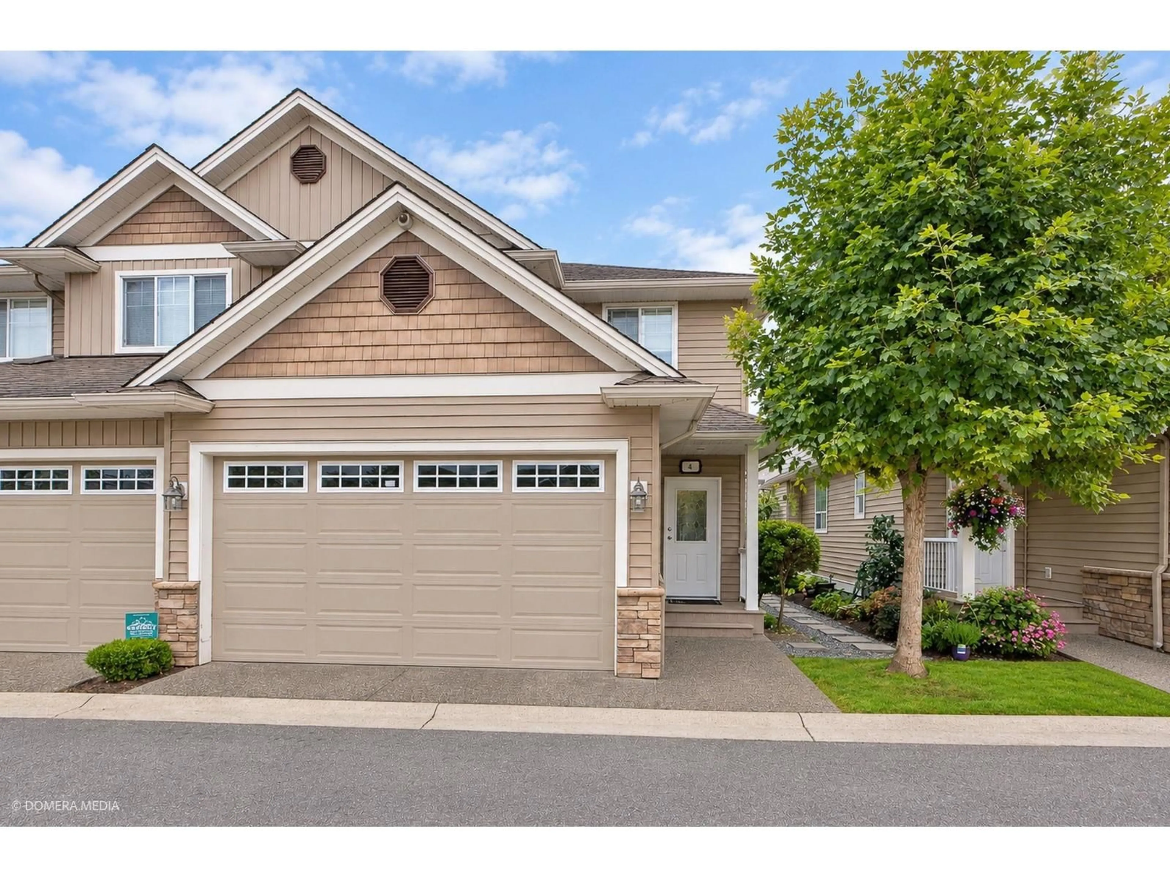 Unknown for 4 - 32849 EGGLESTONE AVENUE, Mission British Columbia V2V7S1