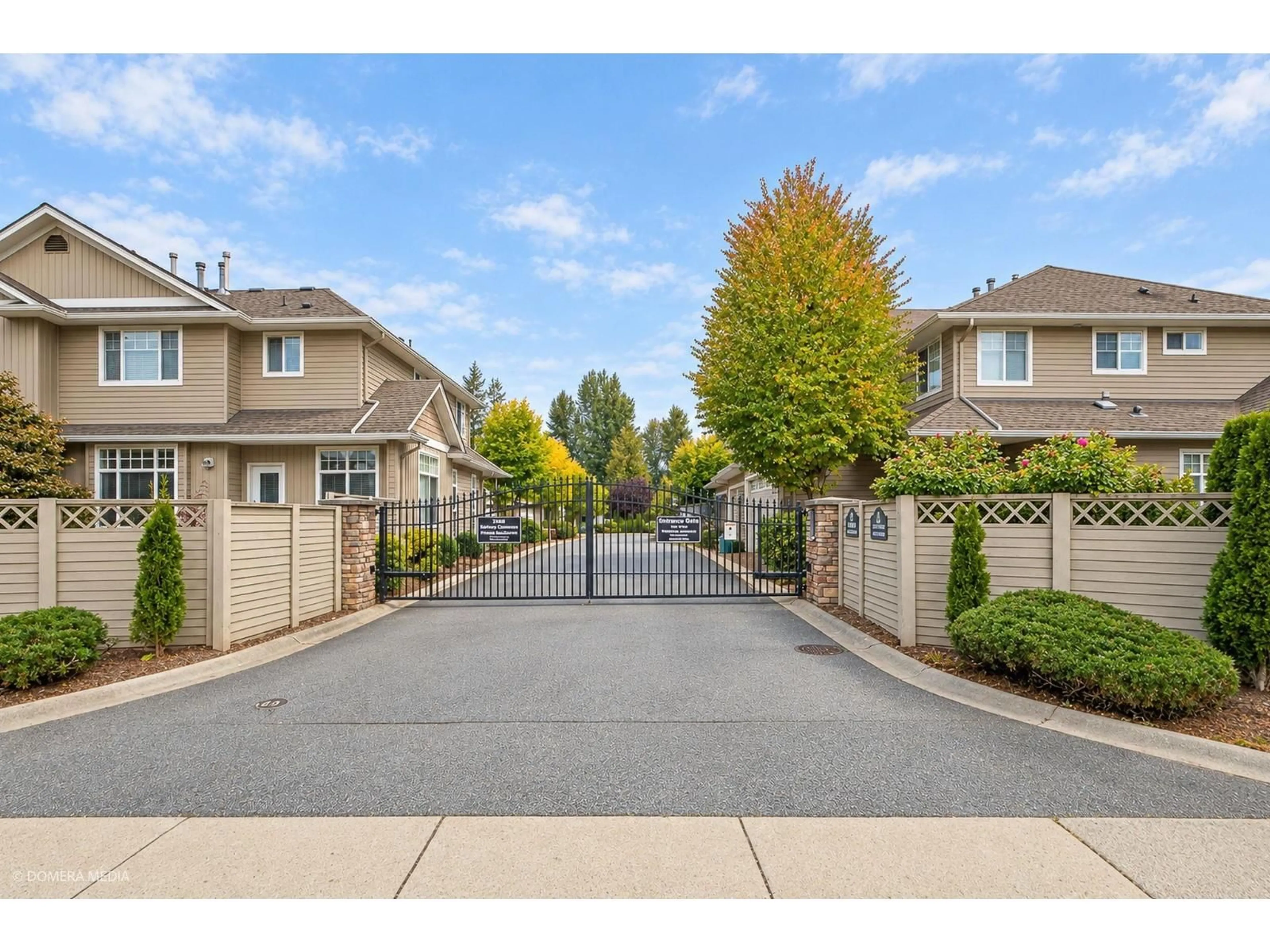 Unknown for 4 - 32849 EGGLESTONE AVENUE, Mission British Columbia V2V7S1