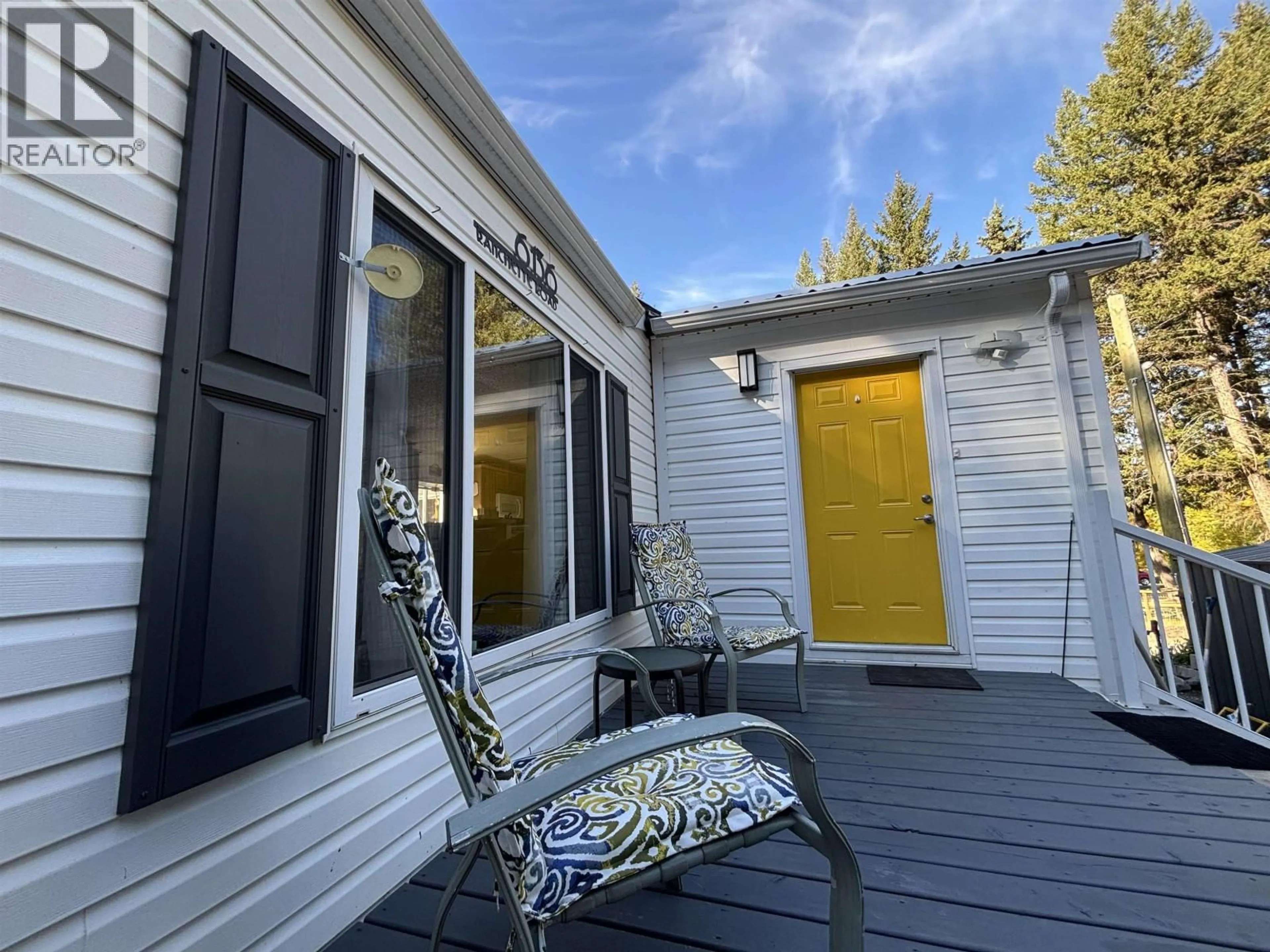 Patio, street for 6136 RANCHETTE ROAD, 100 Mile House British Columbia V0K2E3