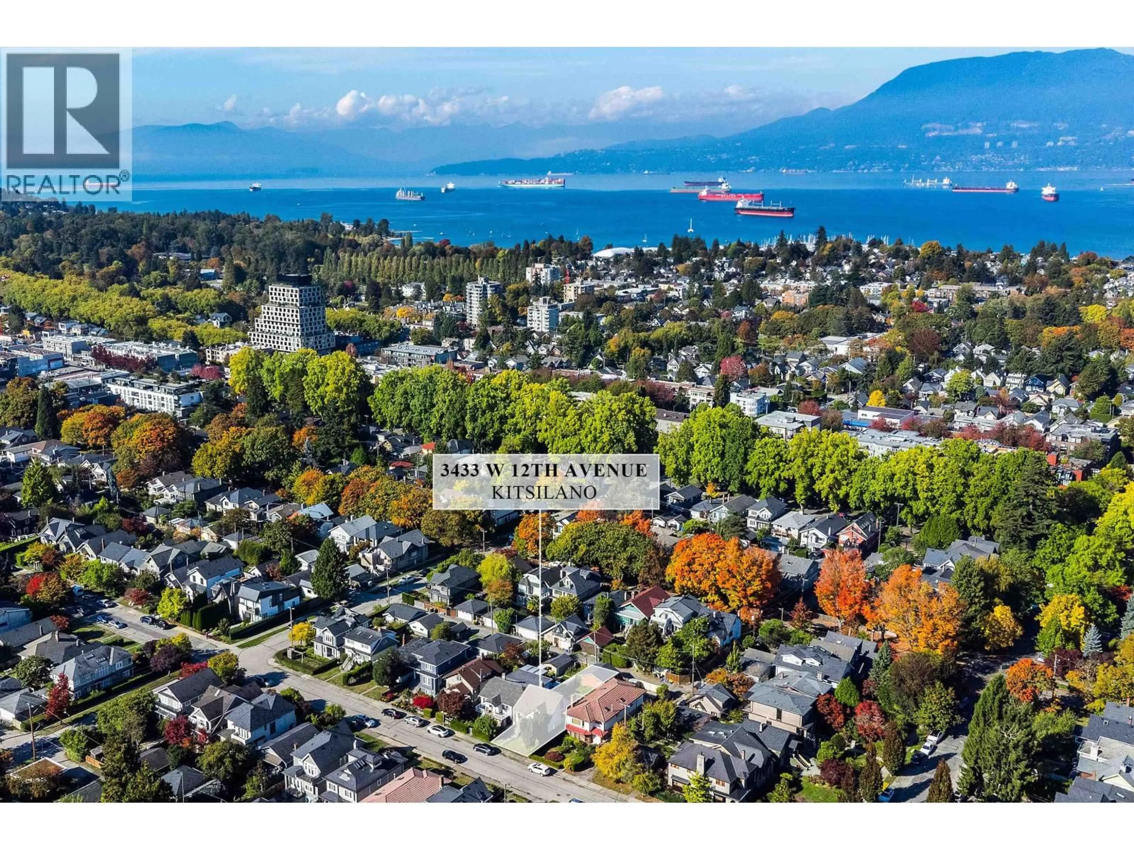 A pic from outside/outdoor area/front of a property/back of a property/a pic from drone, water/lake/river/ocean view for 3433 12TH AVENUE, Vancouver British Columbia V6R2N2