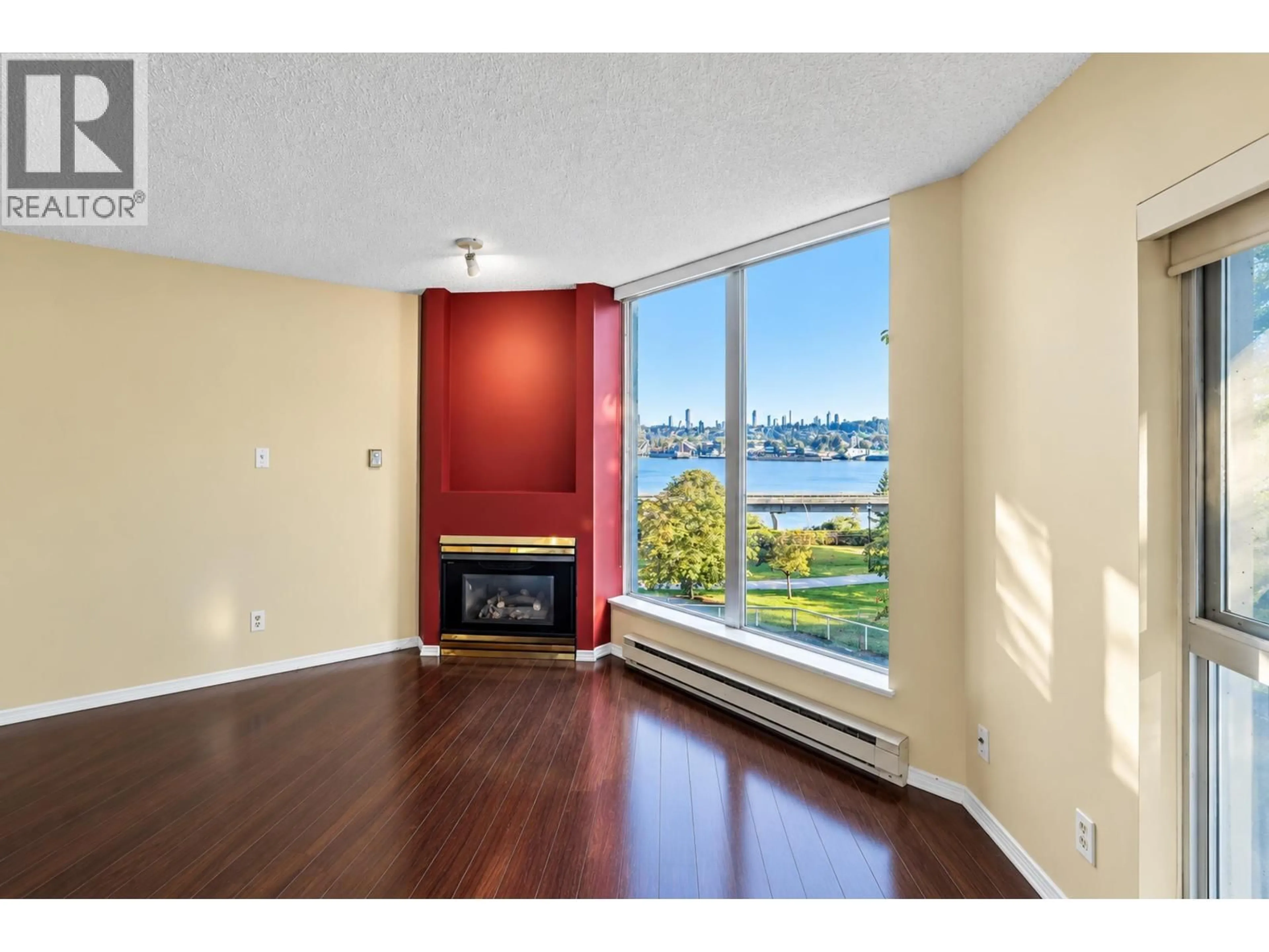 Unknown for 307 - 69 JAMIESON COURT, New Westminster British Columbia V3L5R3