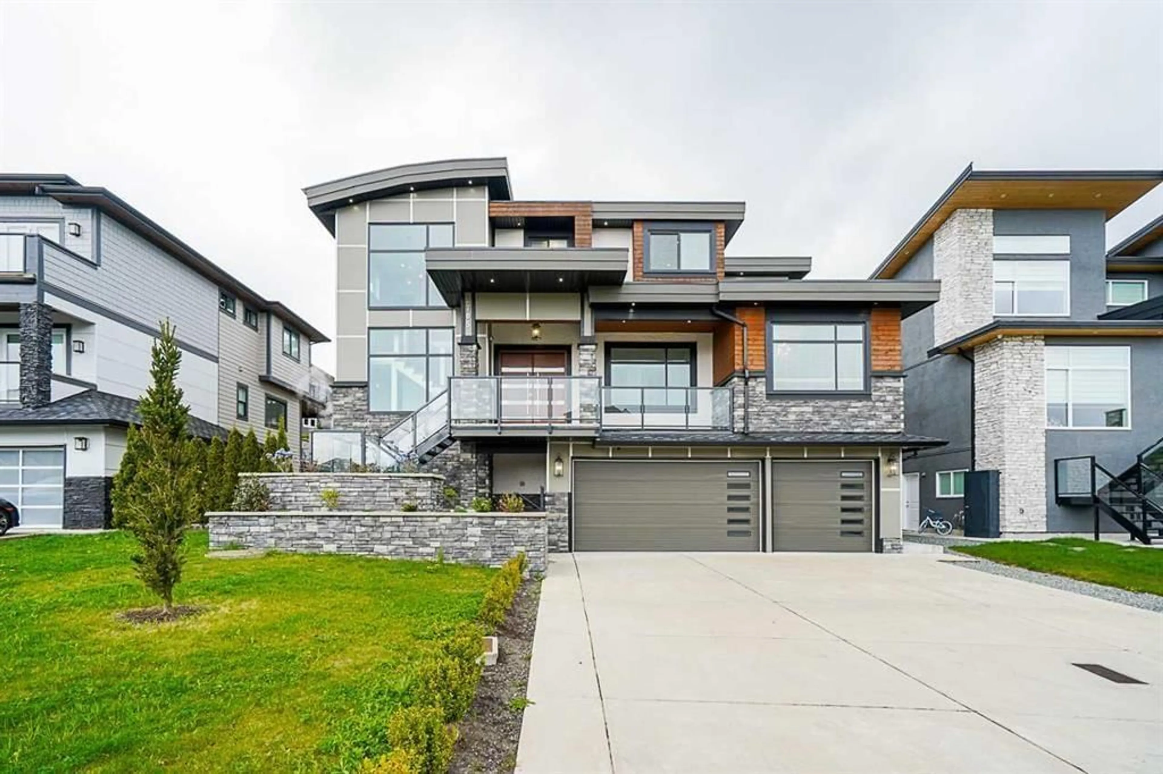 Unknown for 2705 EAGLE PEAK DRIVE, Abbotsford British Columbia V3G0B3