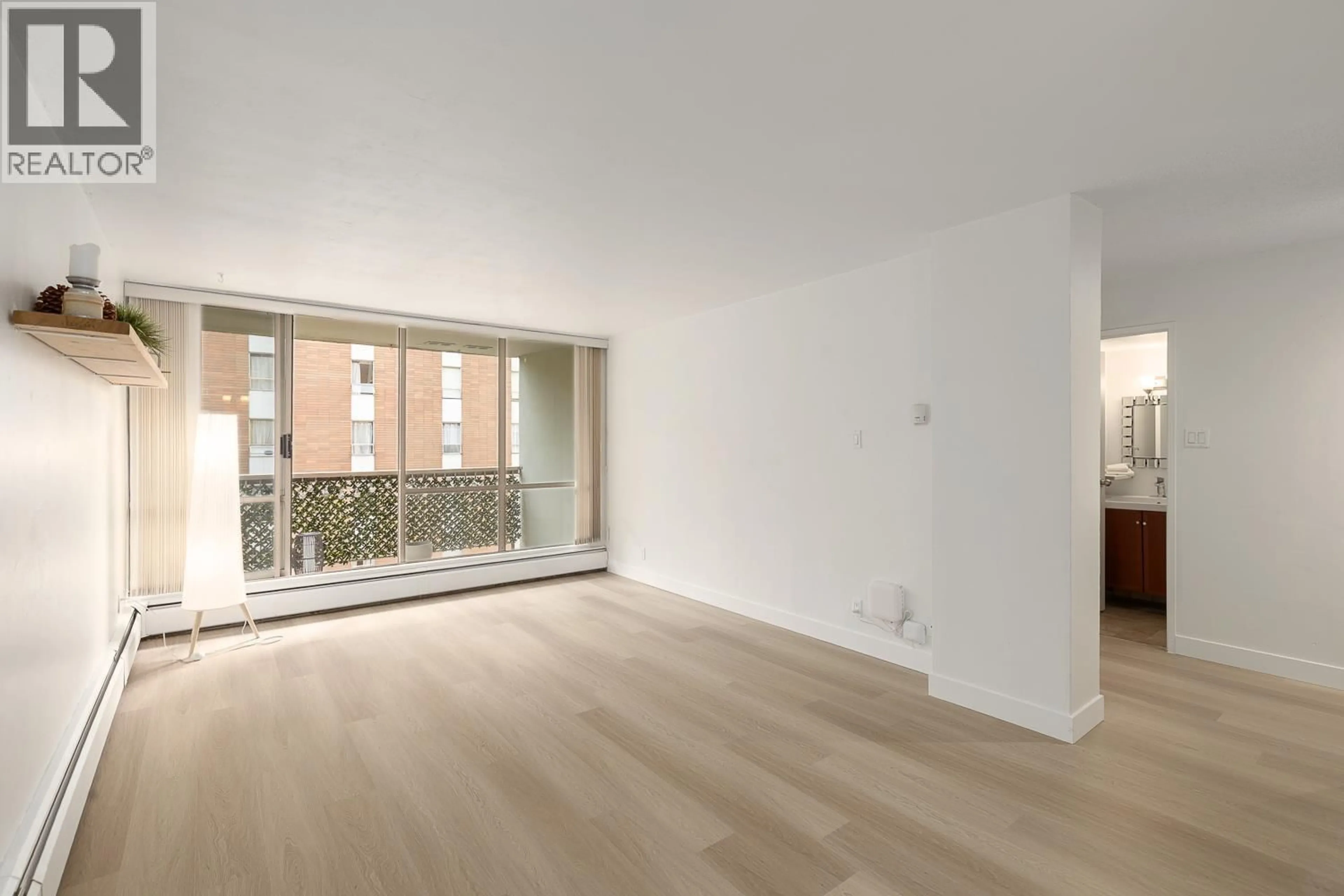 A pic of a room for 604 - 2016 FULLERTON AVENUE, North Vancouver British Columbia V7P3E6