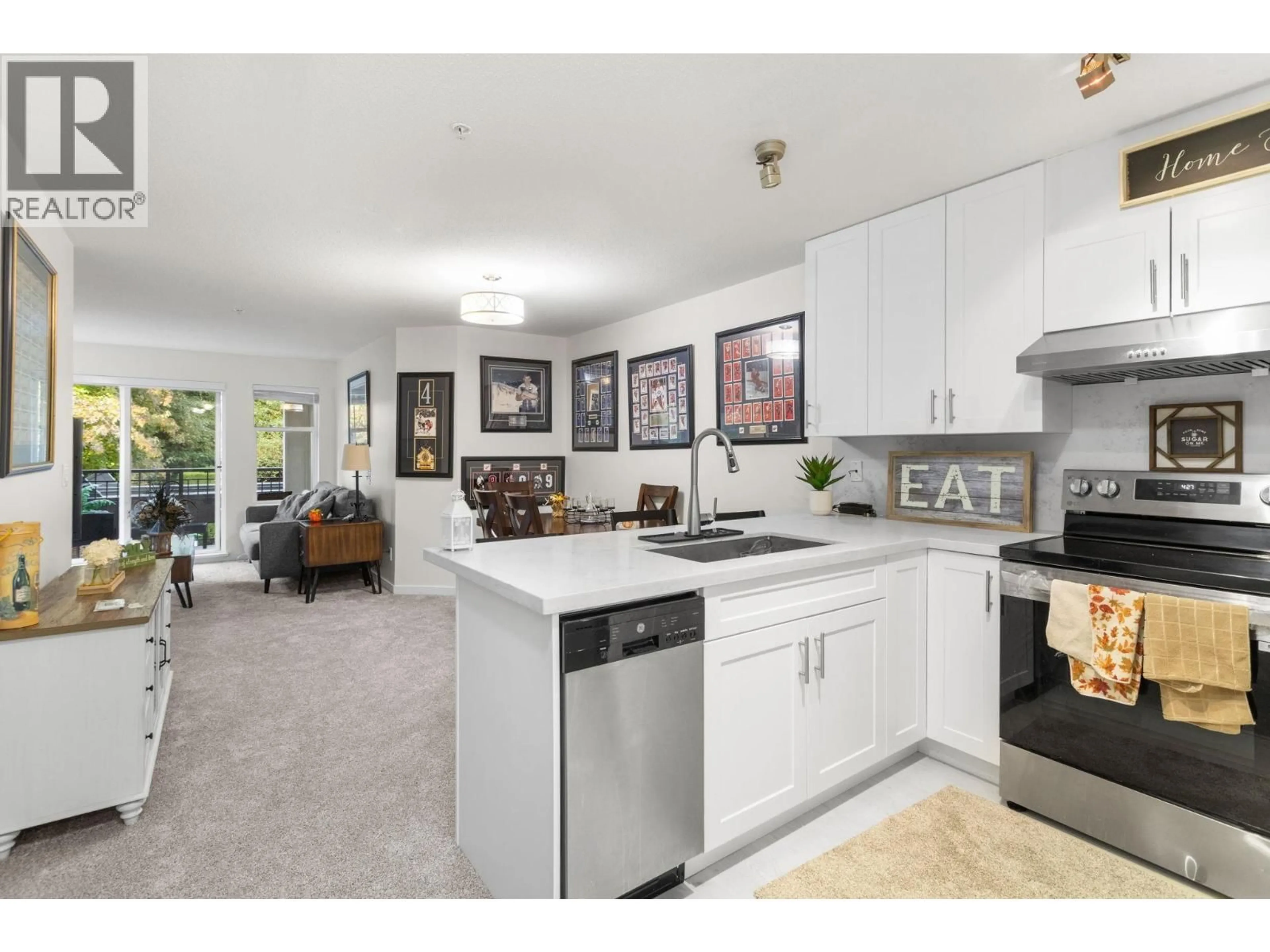 Open concept kitchen, unknown for 210 - 4768 BRENTWOOD DRIVE, Burnaby British Columbia V5C0C7