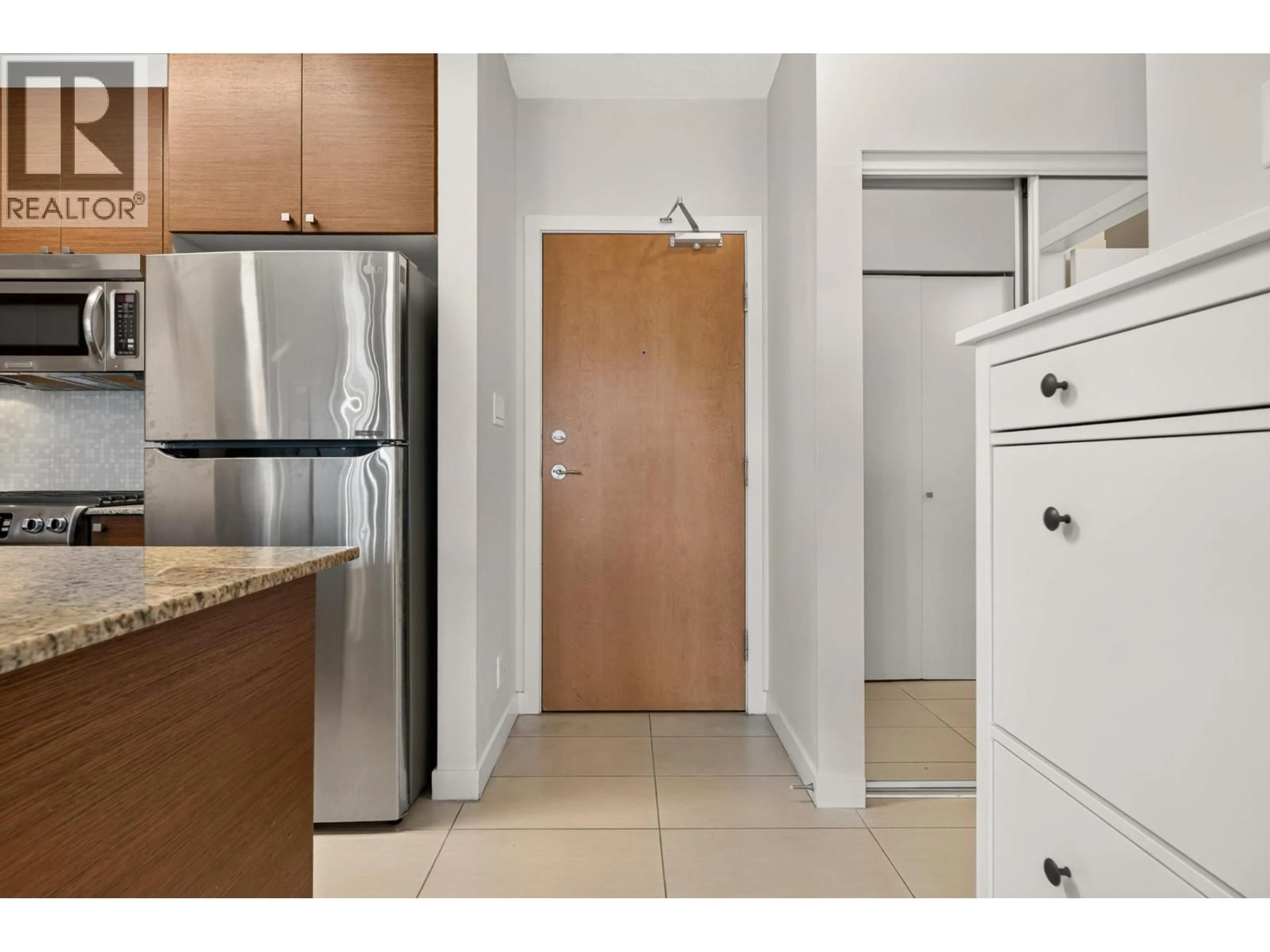 Unknown for 1503 - 400 CAPILANO ROAD, Port Moody British Columbia V3H0E1
