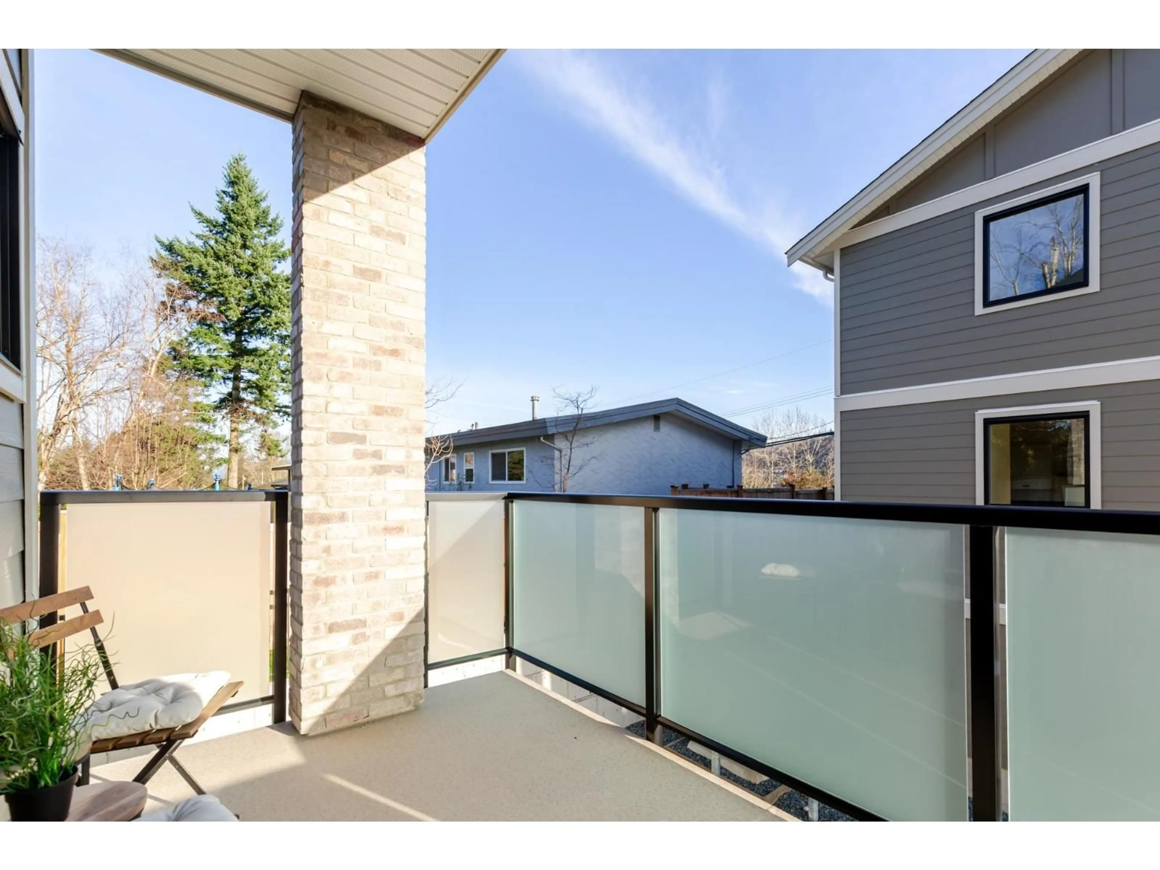 Patio, unknown for 2461 BECK ROAD, Abbotsford British Columbia V2S4S3