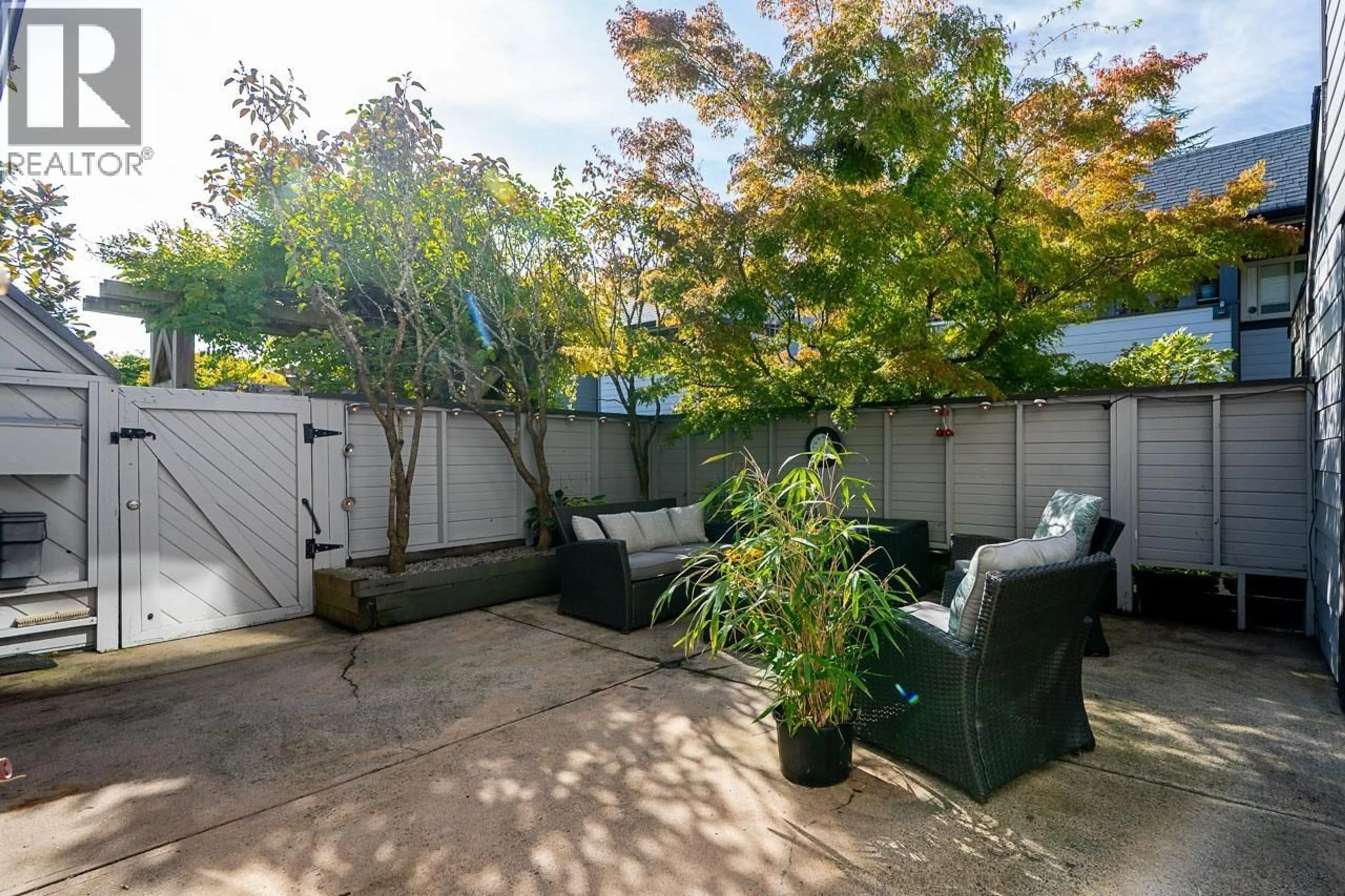 Patio, street for 157 - 5421 10 AVENUE, Delta British Columbia V4M3T9