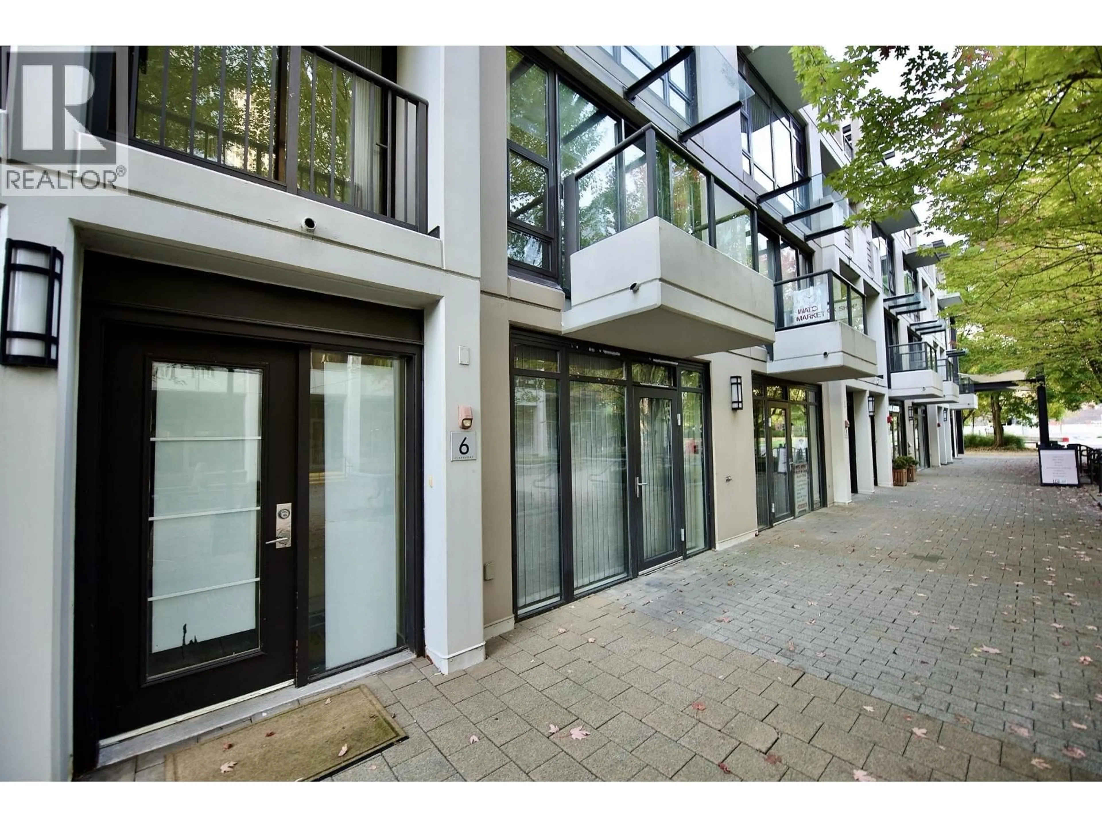 Indoor foyer for 6 - 1185 THE HIGH STREET, Coquitlam British Columbia V3B0A9