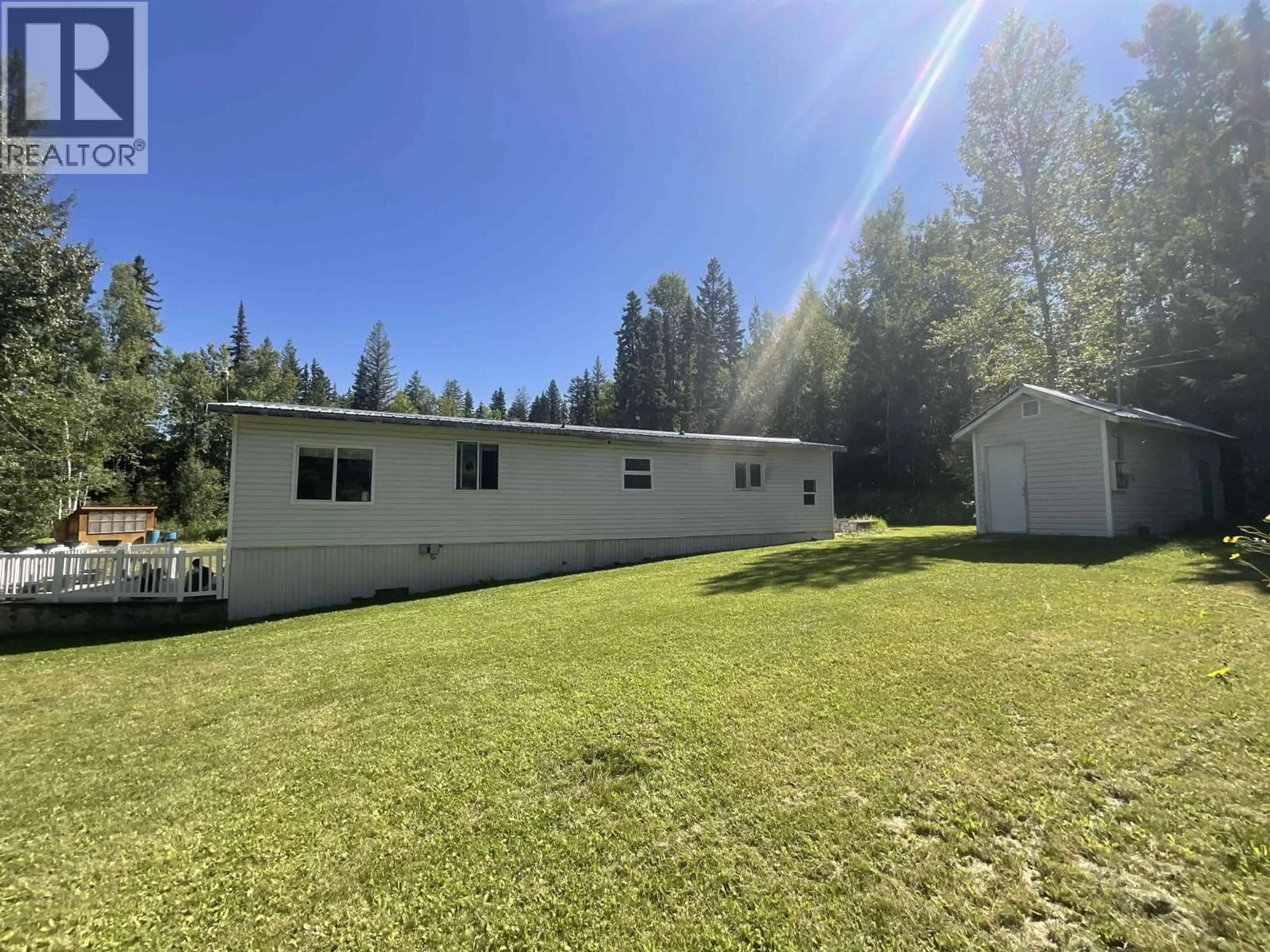 A pic from outside/outdoor area/front of a property/back of a property/a pic from drone, unknown for 3994 CARAVELLE ROAD, Quesnel British Columbia V2J6V3