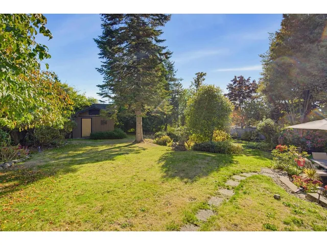 18152 58 AVENUE, Surrey 5
