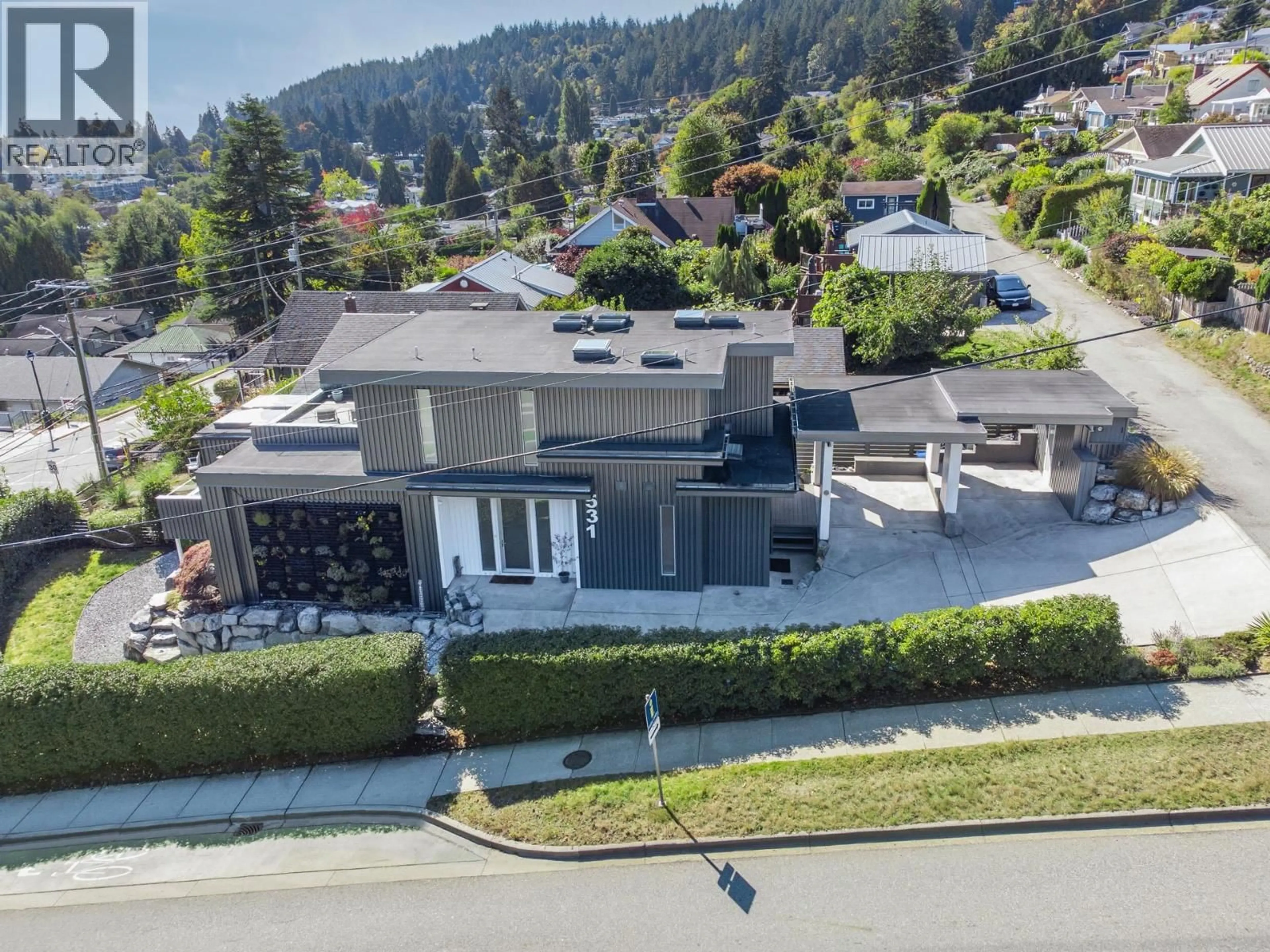A pic from outside/outdoor area/front of a property/back of a property/a pic from drone, street for 531 FLETCHER ROAD, Gibsons British Columbia V0N1V9