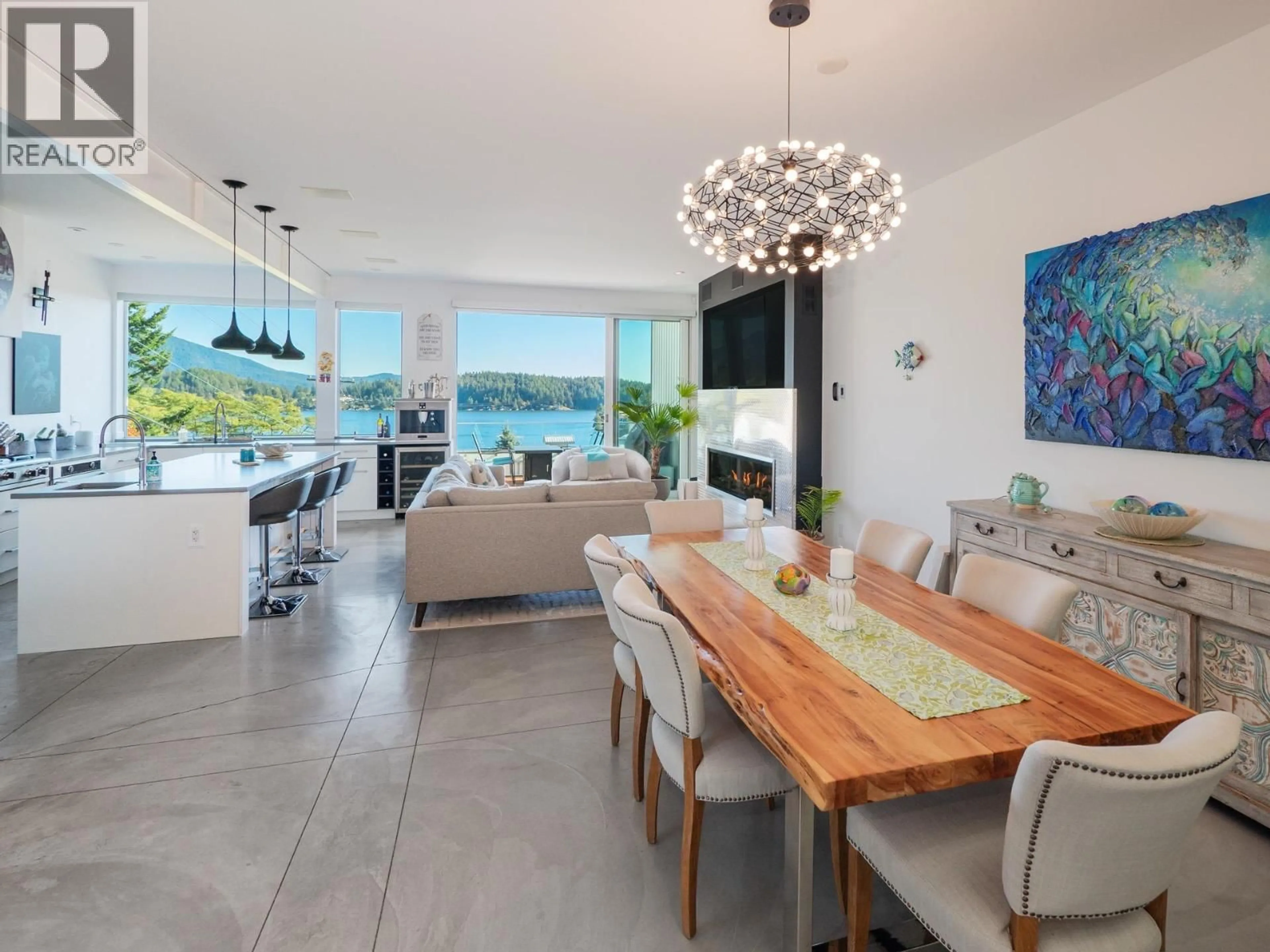 Dining room, unknown for 531 FLETCHER ROAD, Gibsons British Columbia V0N1V9