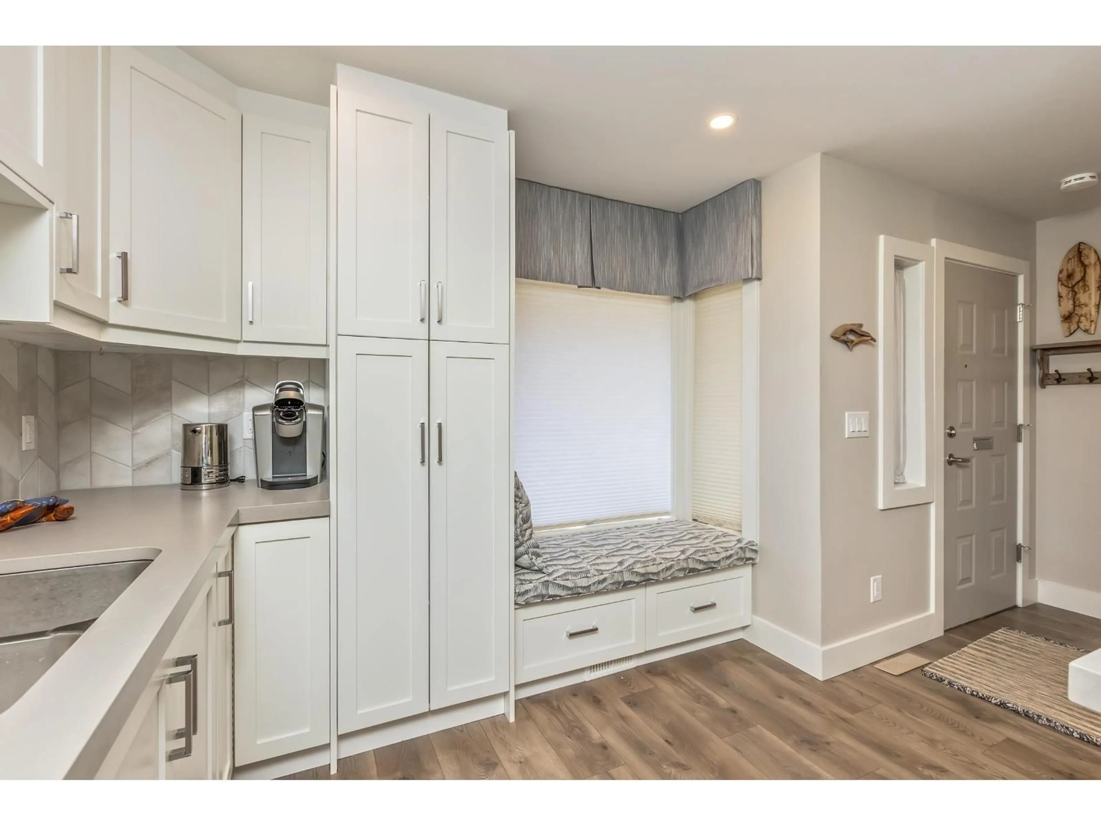 Unknown for 15804 MCBETH ROAD, Surrey British Columbia V4A5X3