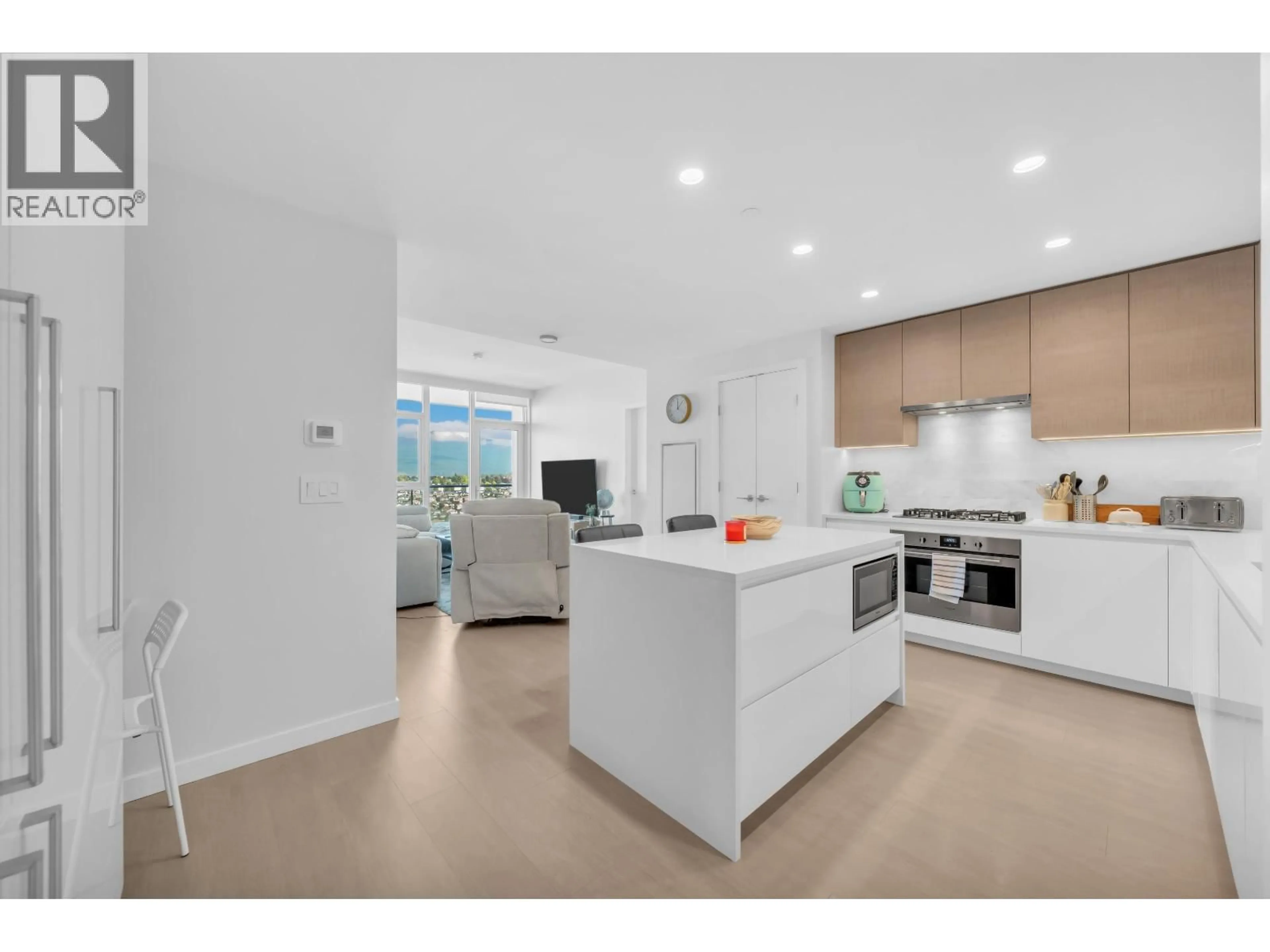 Open concept kitchen, unknown for 2506 - 4168 LOUGHEED HIGHWAY, Burnaby British Columbia V5C0N9