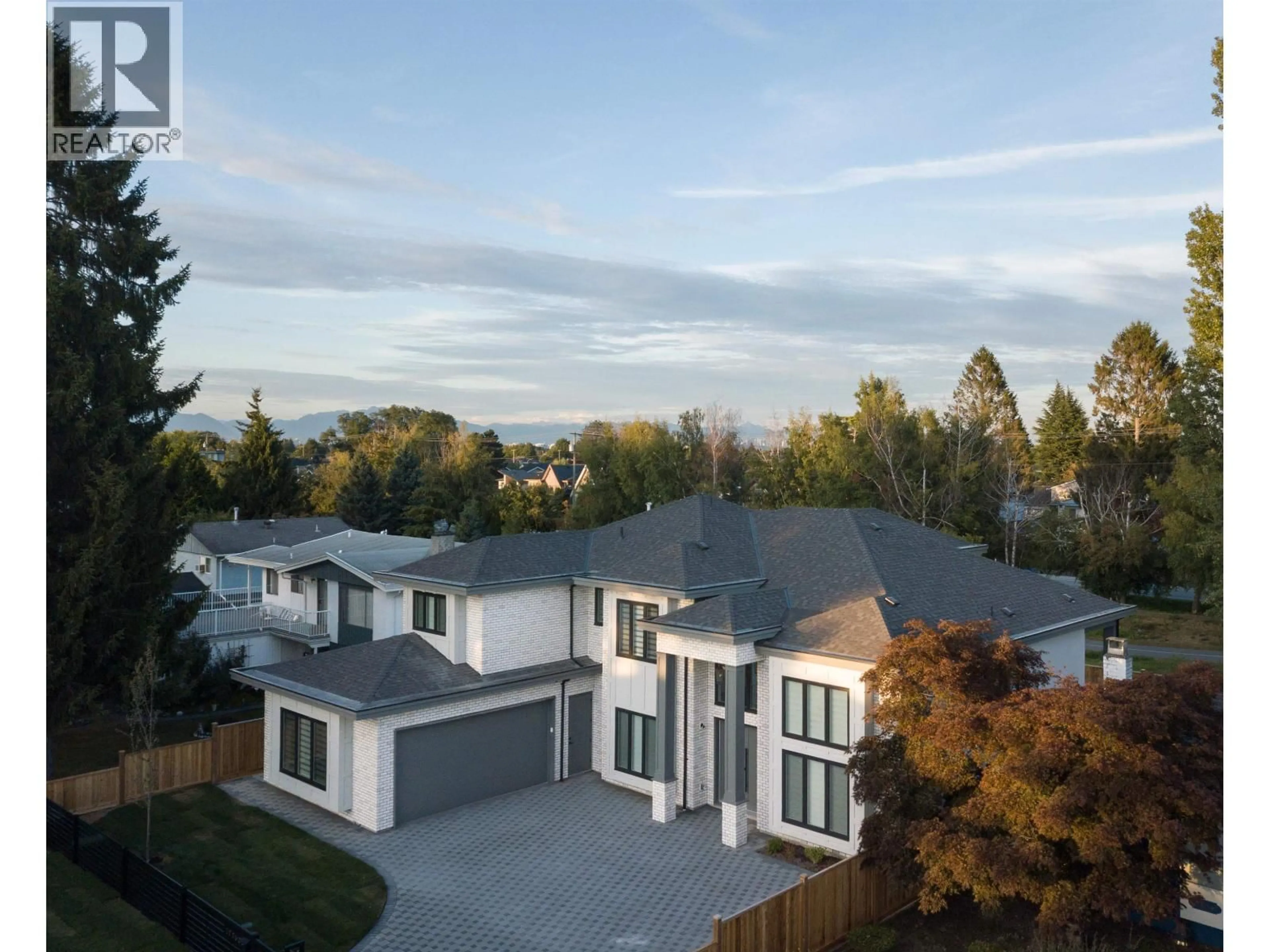 A pic from outside/outdoor area/front of a property/back of a property/a pic from drone, mountain view for 10360 CORNERBROOK CRESCENT, Richmond British Columbia V7E4H4