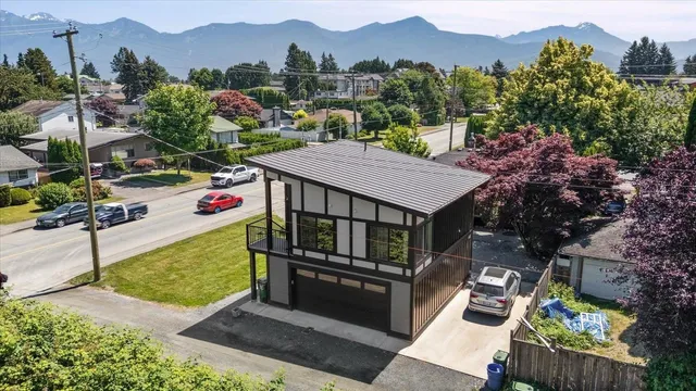 46591 PORTAGE AVENUE, Chilliwack 5