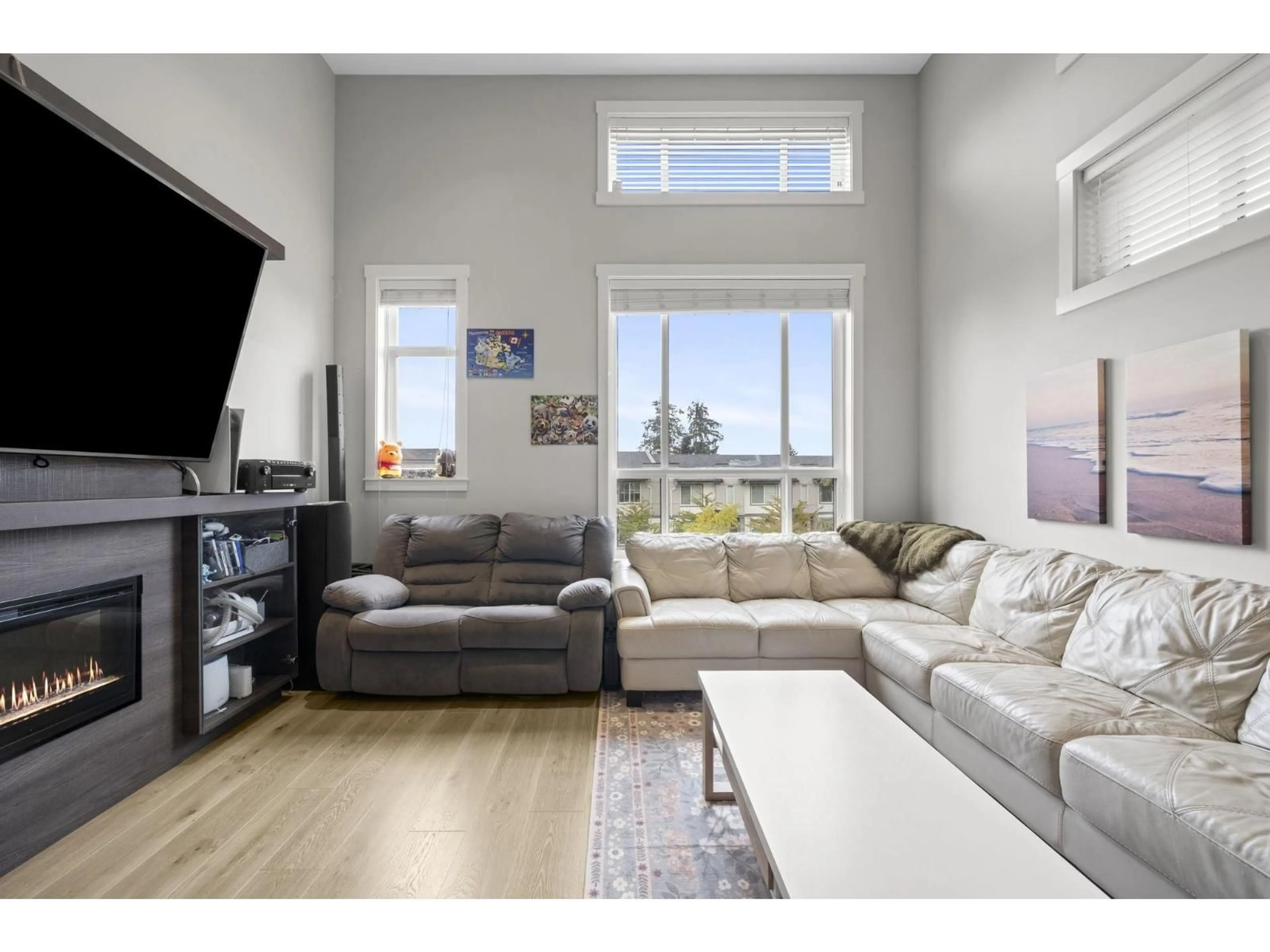 Living room with furniture, unknown for 40 - 2888 156 STREET, Surrey British Columbia V3Z0C7