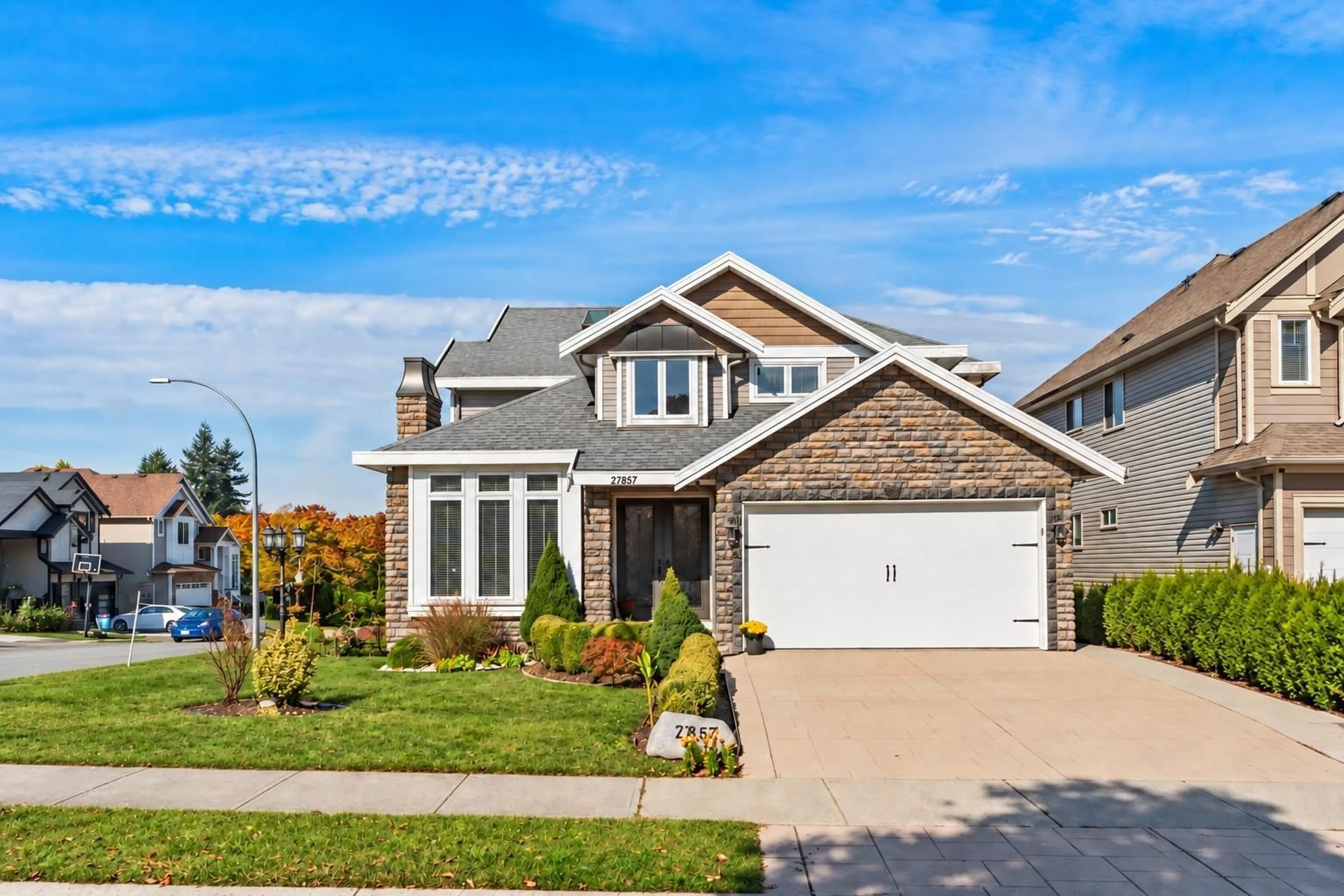 Home with vinyl exterior material, street for 27857 LEDUNNE AVENUE, Abbotsford British Columbia V4X0A8