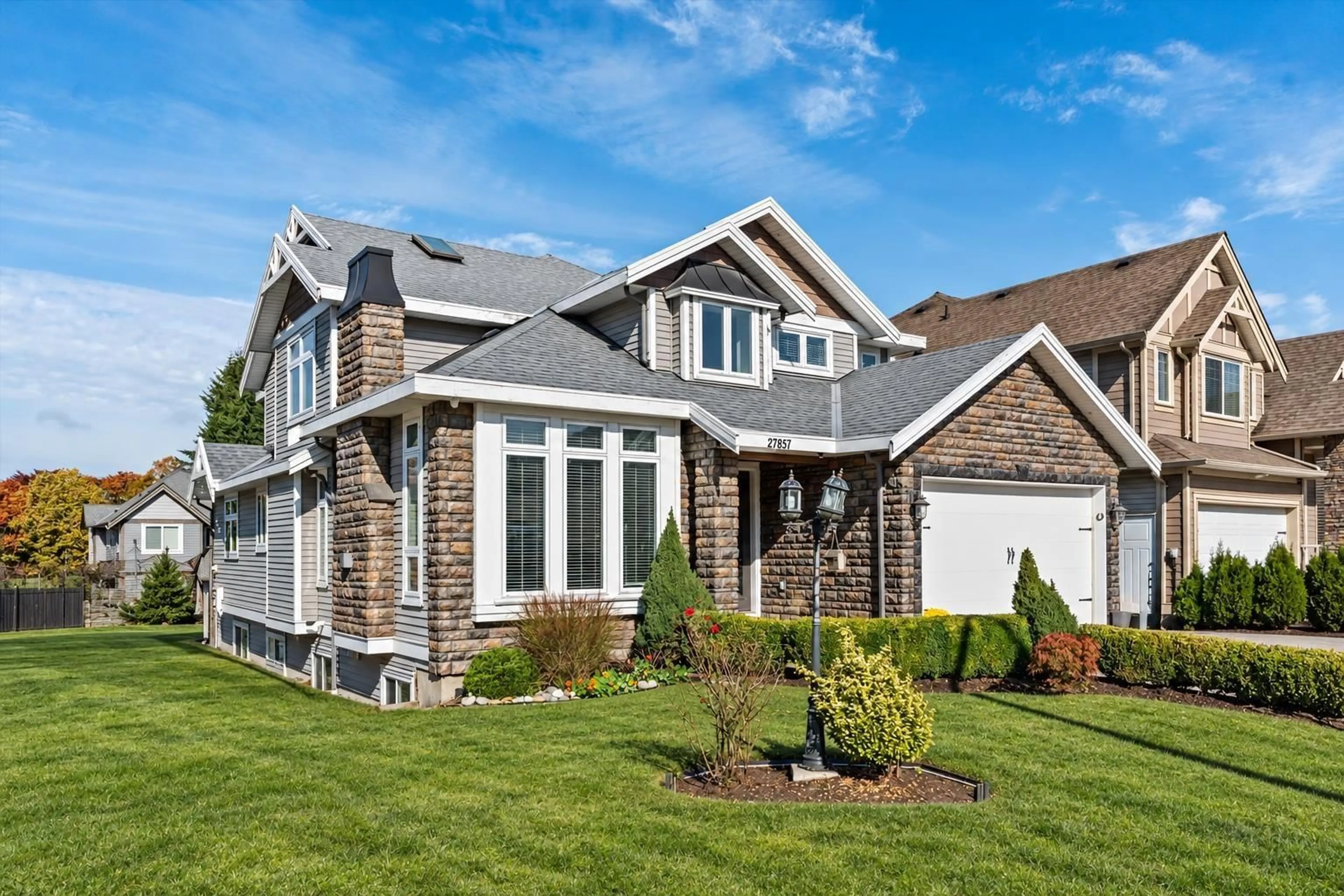 Home with vinyl exterior material, street for 27857 LEDUNNE AVENUE, Abbotsford British Columbia V4X0A8