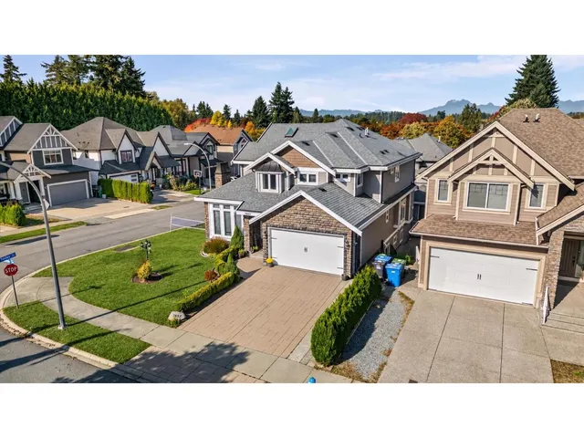 27857 LEDUNNE AVENUE, Abbotsford 3