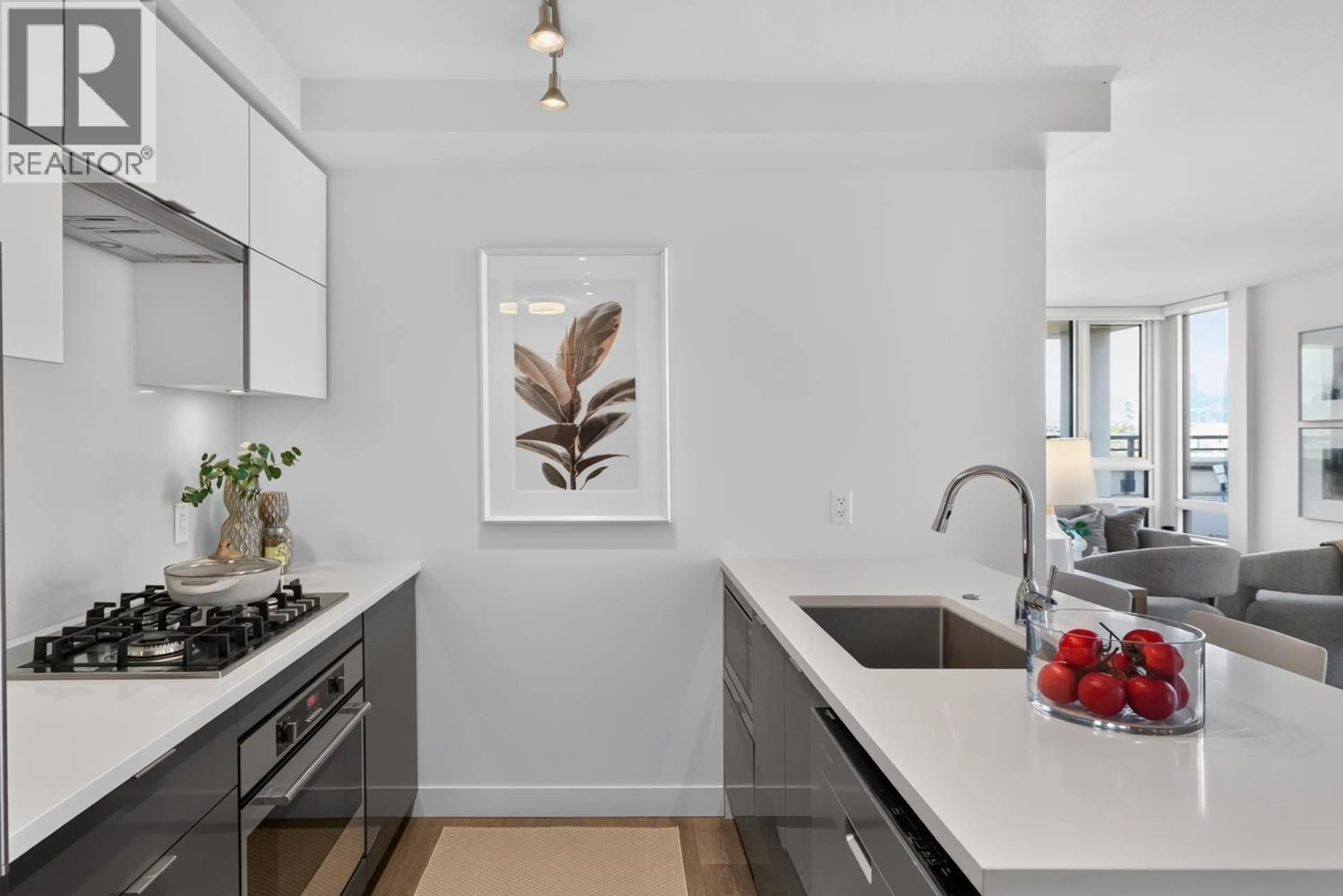 Contemporary kitchen, unknown for 509 - 238 BROADWAY, Vancouver British Columbia V5Y0L2