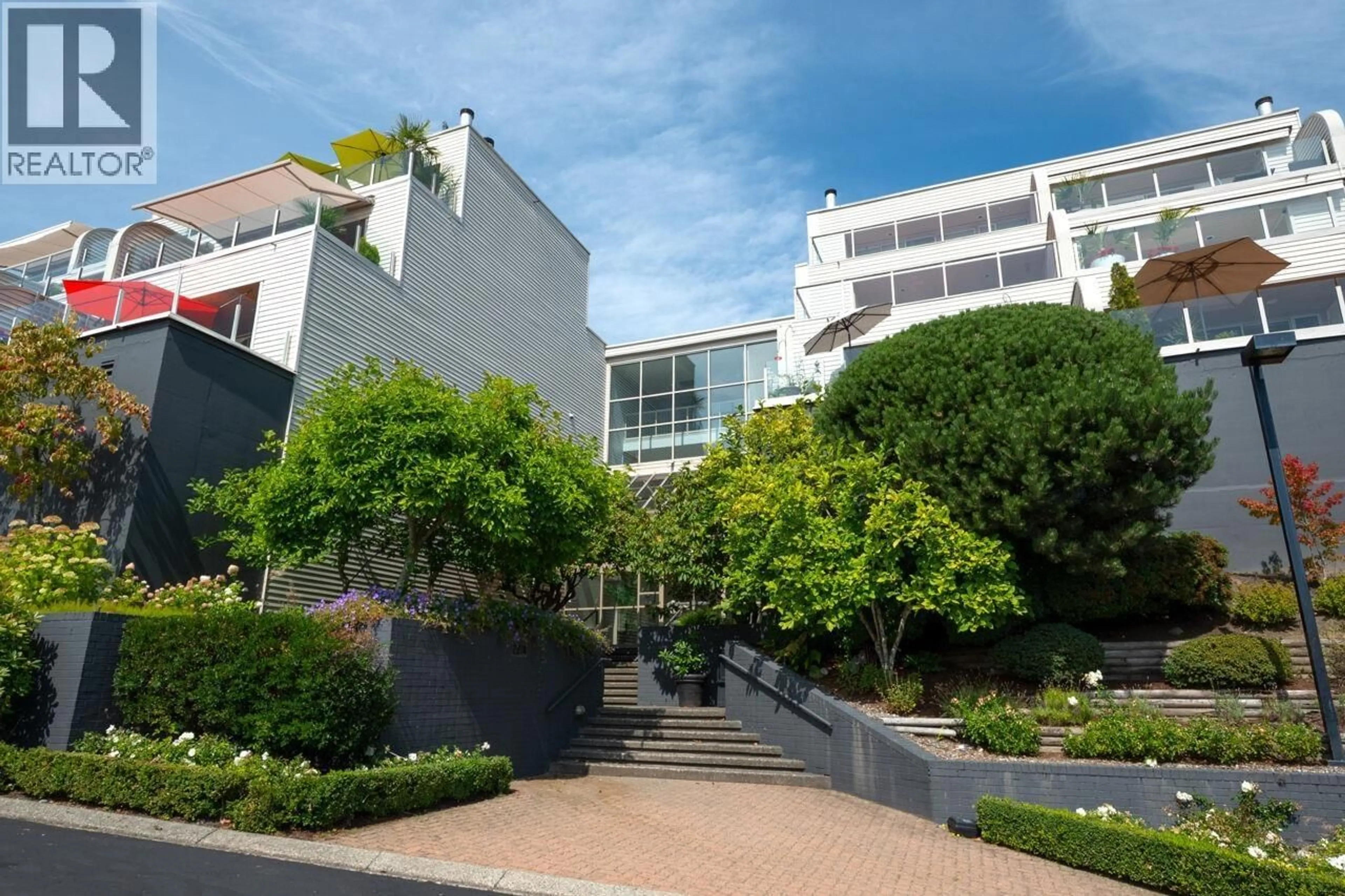 Unknown for 210 - 2274 FOLKESTONE WAY, West Vancouver British Columbia V7S2X7