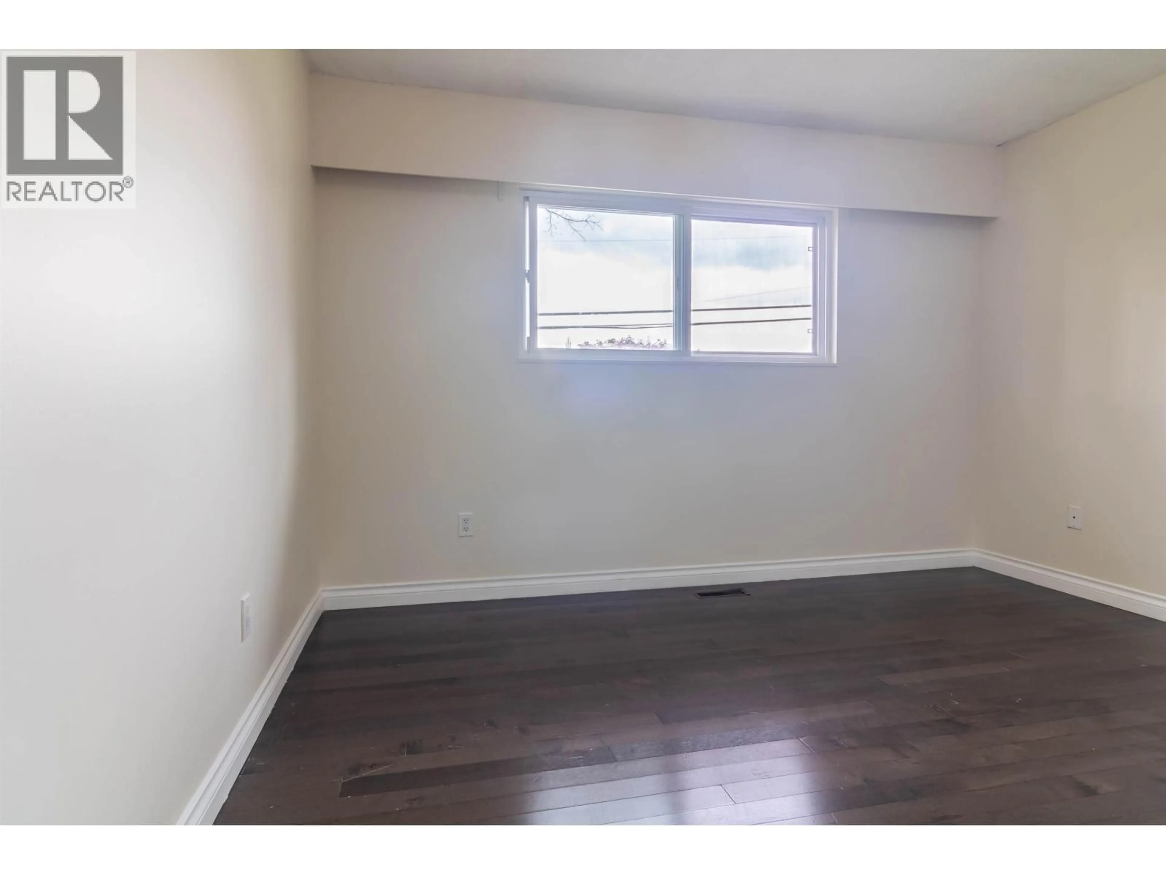 A pic of a room for 6093 6TH STREET, Burnaby British Columbia V5E3S2