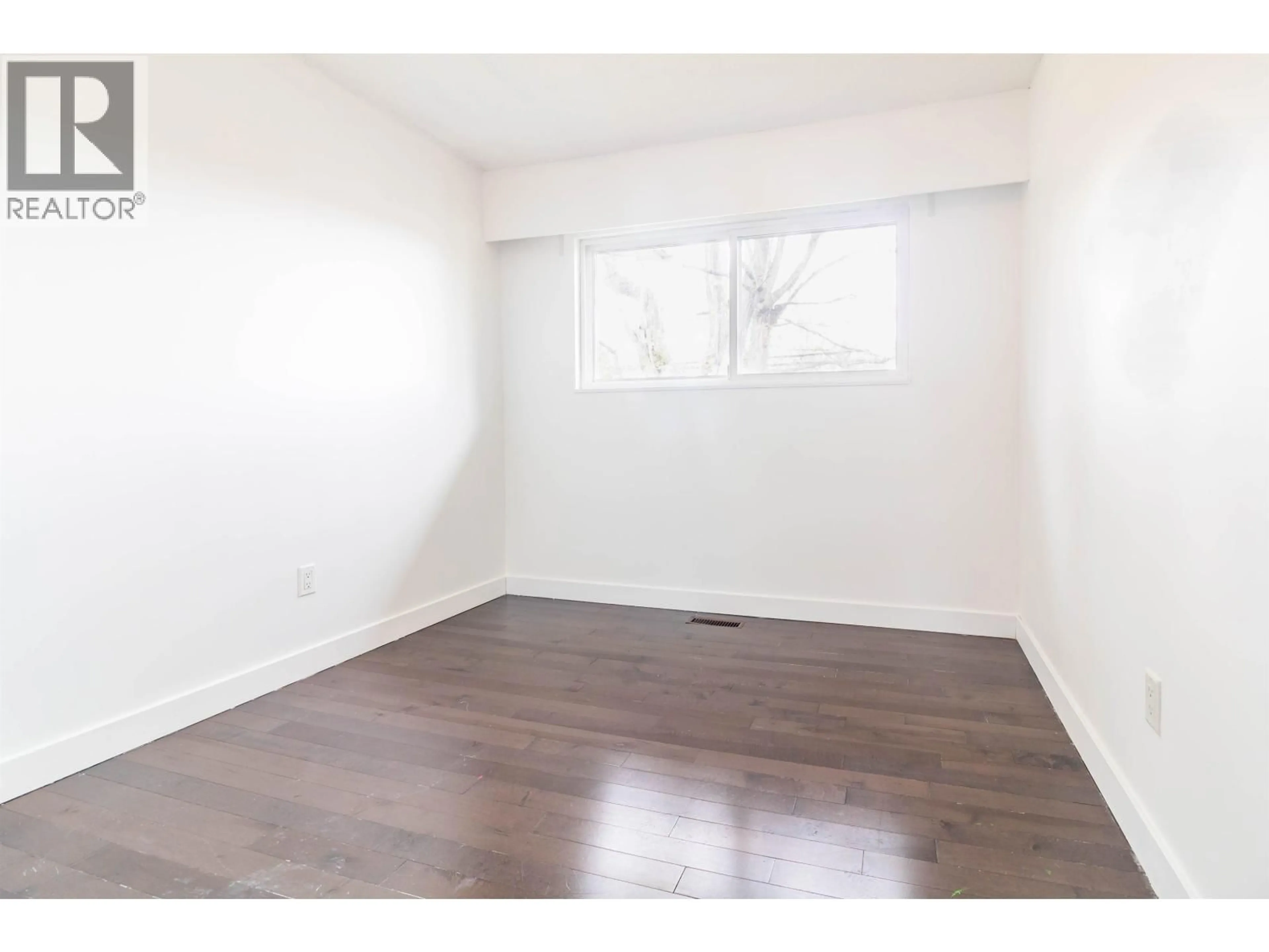 A pic of a room for 6093 6TH STREET, Burnaby British Columbia V5E3S2