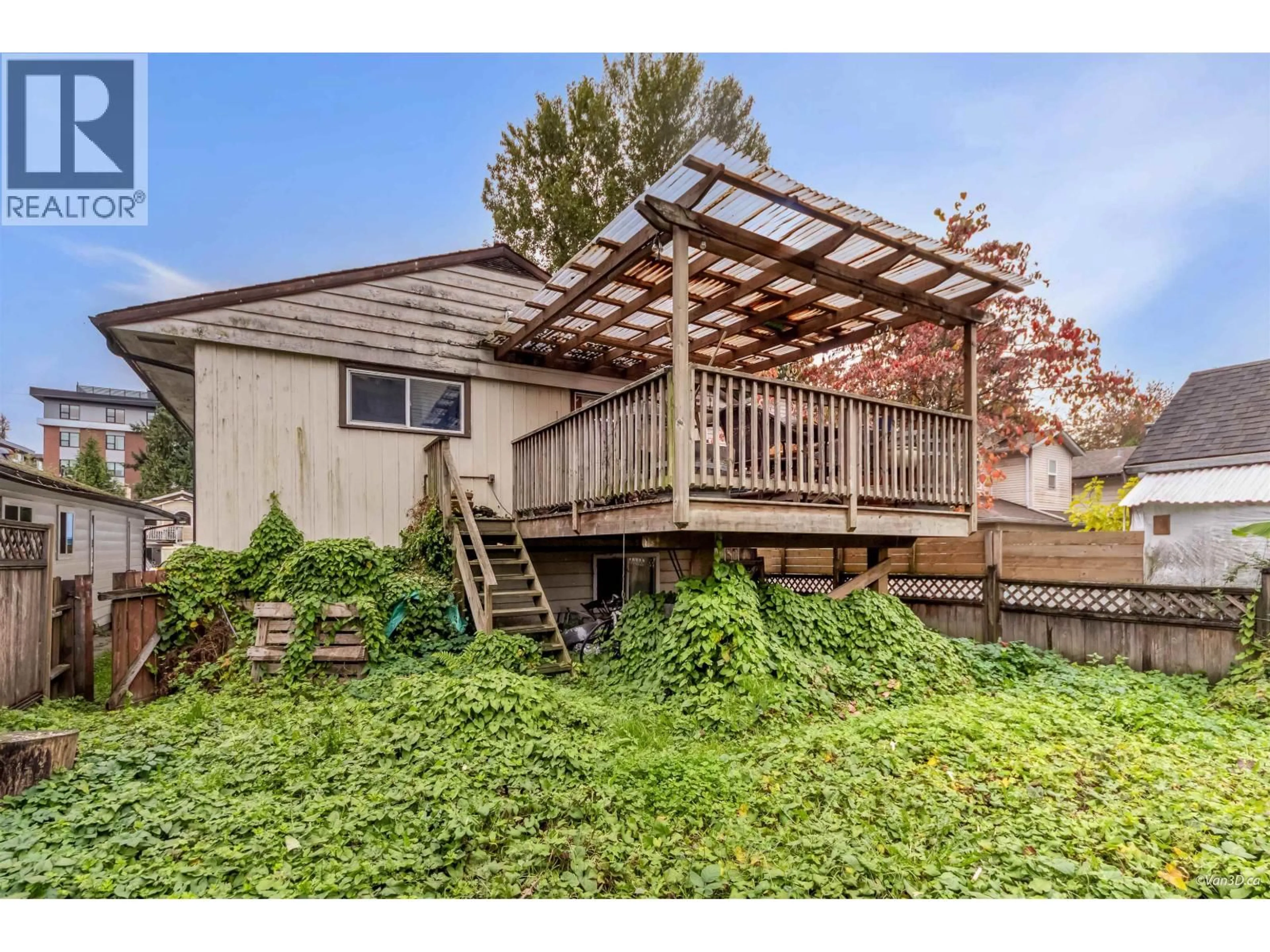 Unknown for 1536 BOND STREET, North Vancouver British Columbia V7J1E7