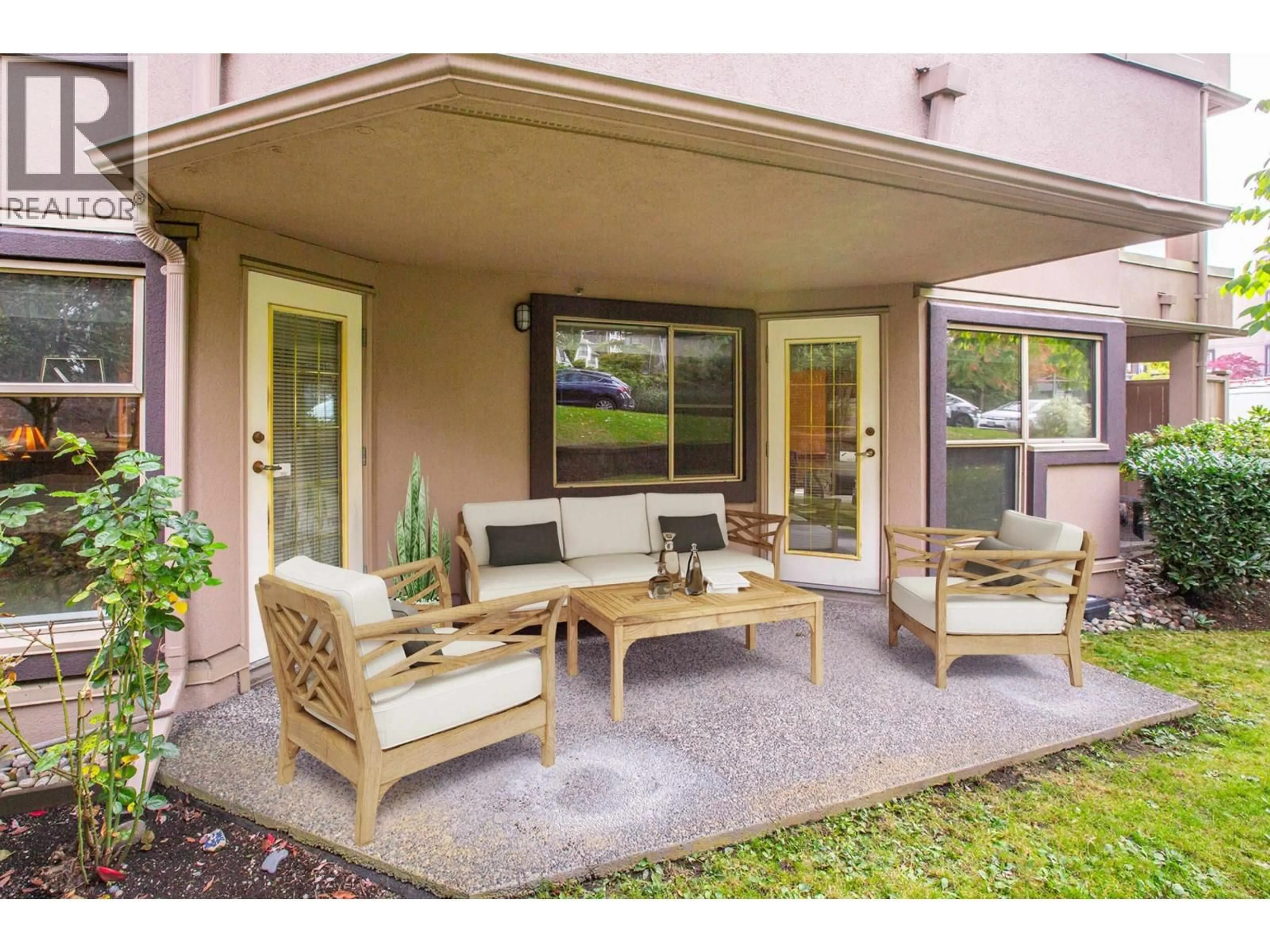 Patio, street for 412 - 78 RICHMOND STREET, New Westminster British Columbia V3L5T2