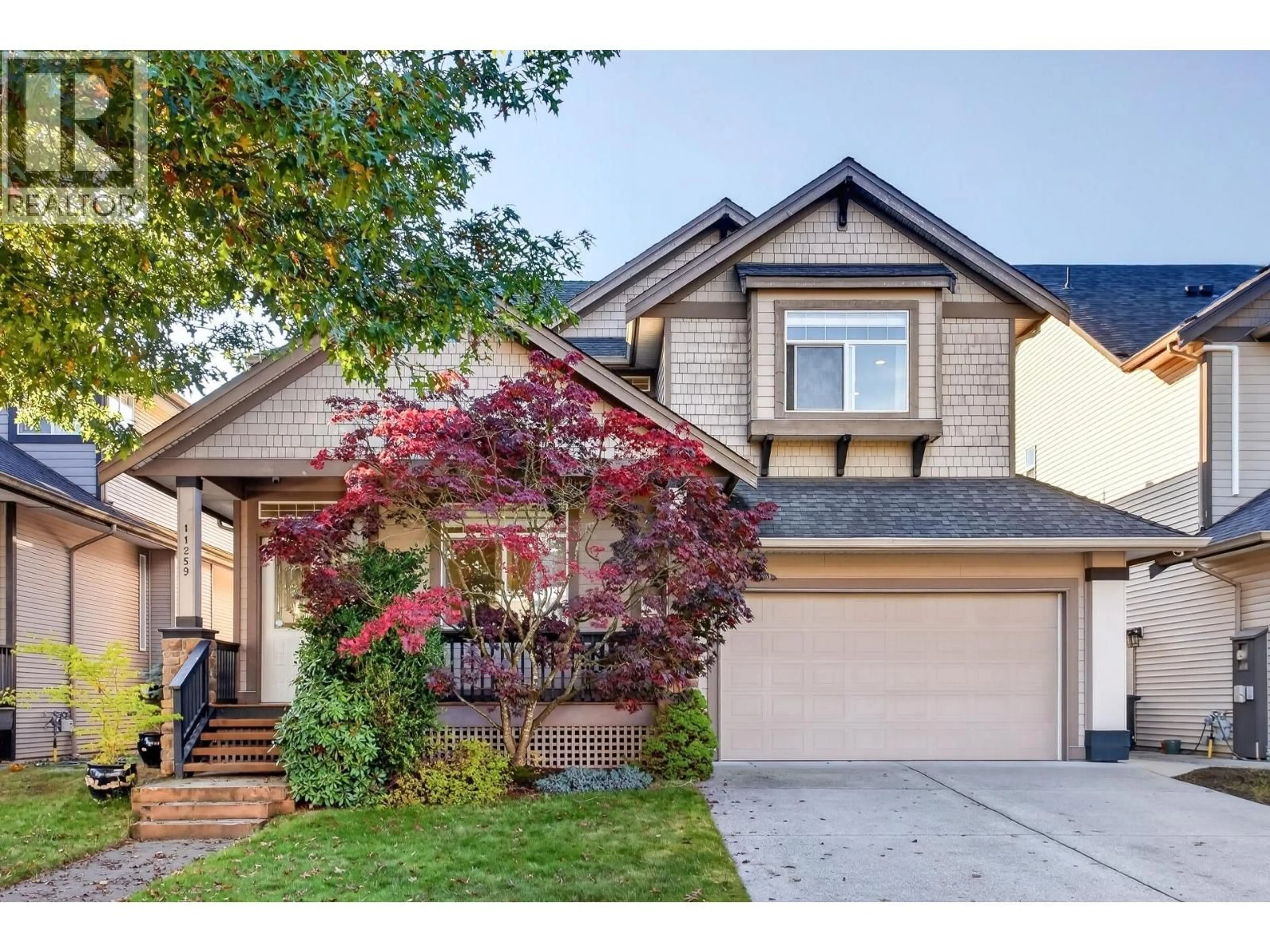 Home with vinyl exterior material, street for 11259 BLANEY CRESCENT, Pitt Meadows British Columbia V3Y2W2