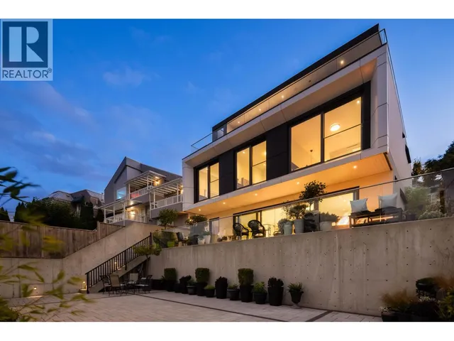 4188 PUGET DRIVE, Vancouver 5