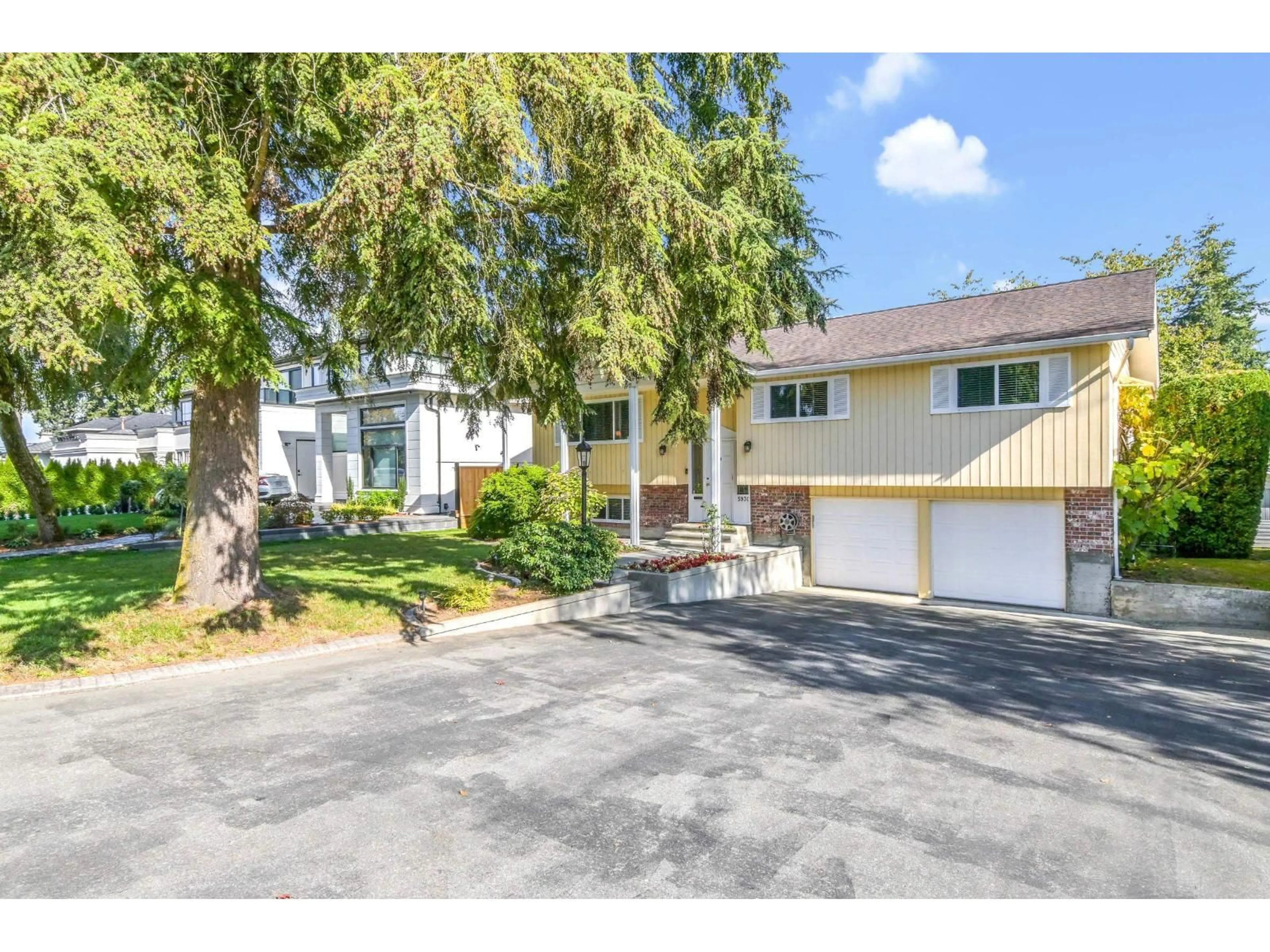Home with vinyl exterior material, street for 5930 135 STREET, Surrey British Columbia V3X1K9