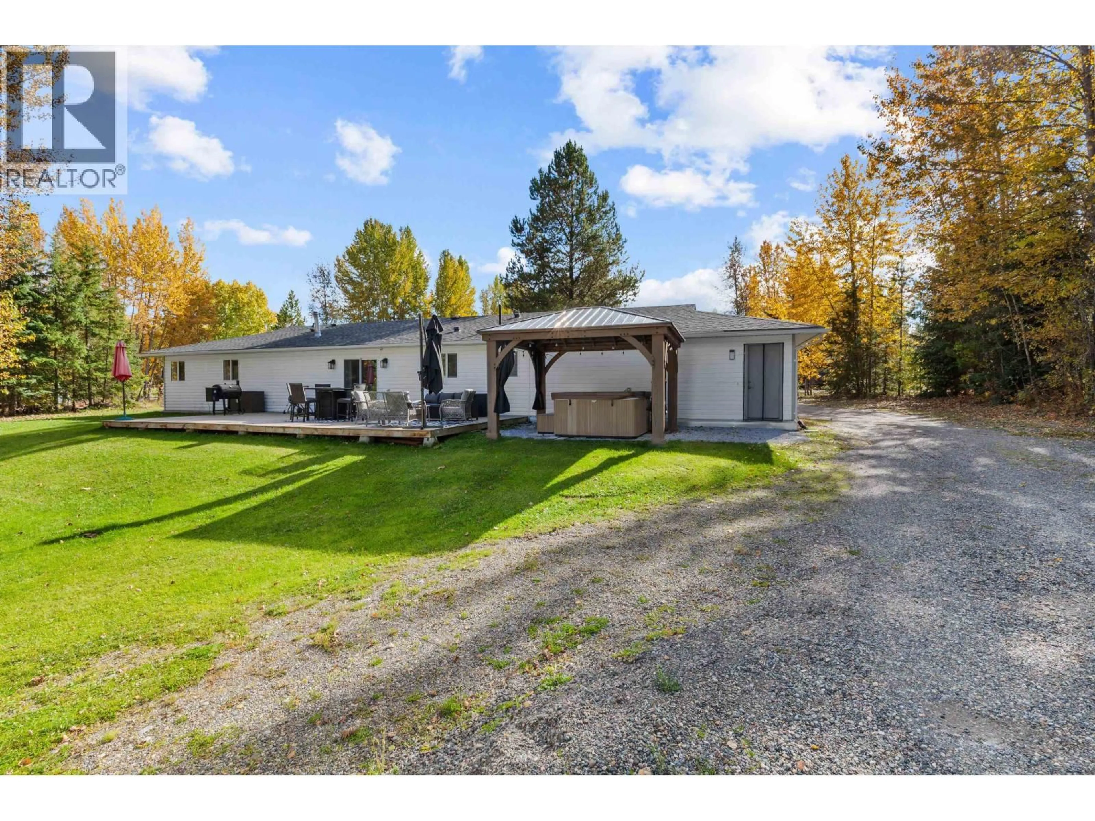 A pic from outside/outdoor area/front of a property/back of a property/a pic from drone, unknown for 6270 DAVE ROAD, Prince George British Columbia V2N6H3
