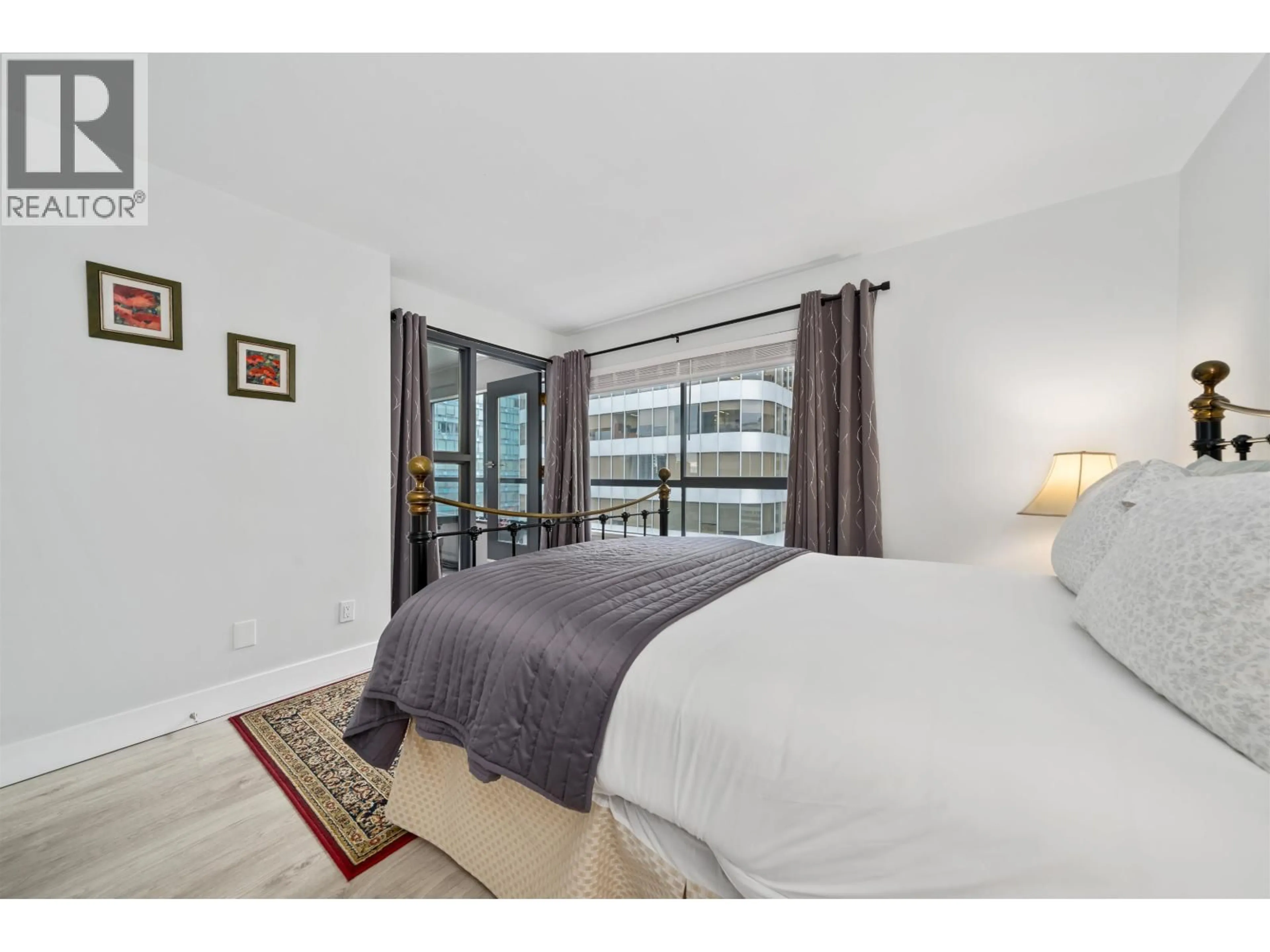 Bedroom with bed, unknown for 1403 - 1060 ALBERNI STREET, Vancouver British Columbia V6E4K2